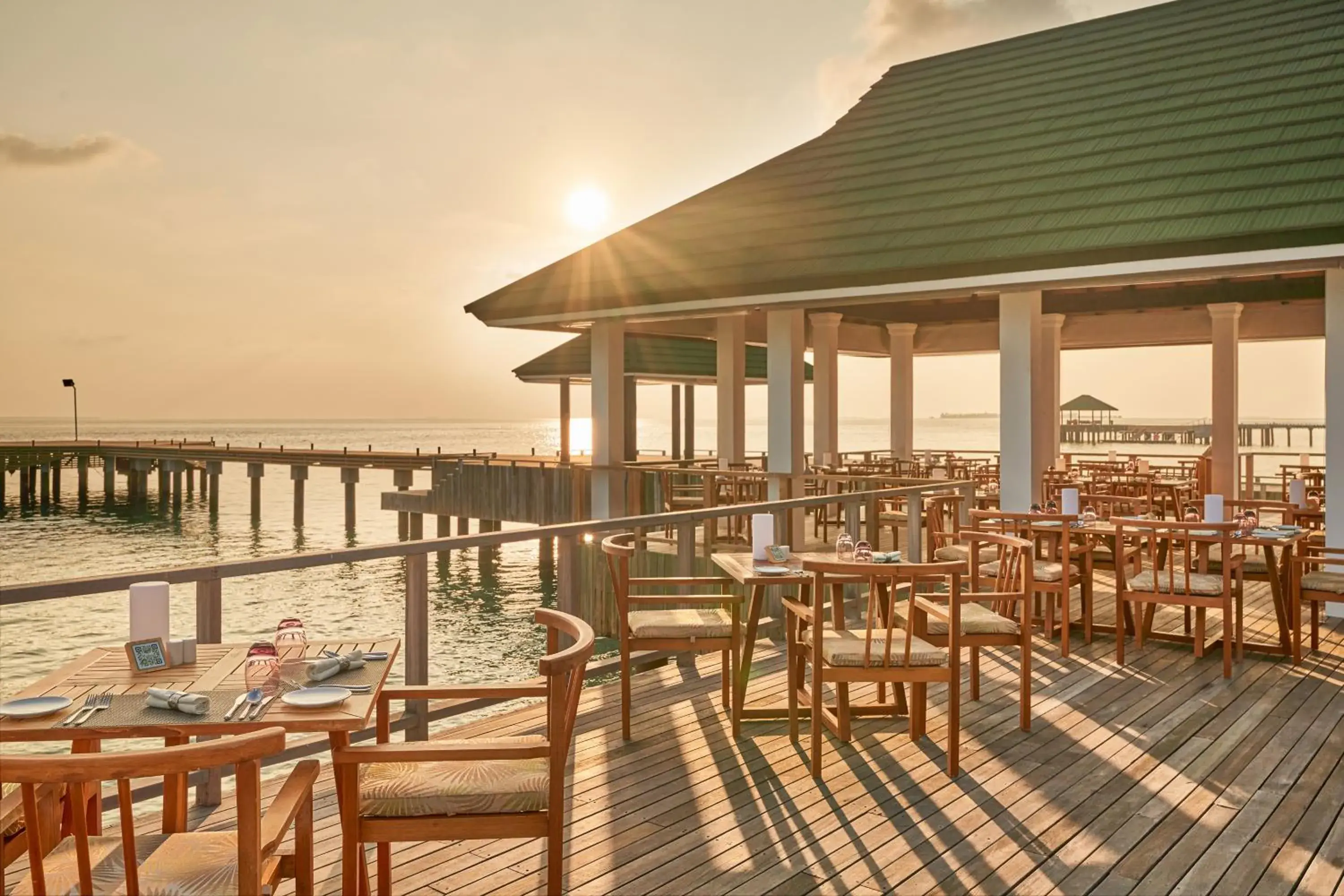 Restaurant/places to eat in Siyam World Maldives - 24-Hour Premium All-inclusive with Free Transfer Restaurant/places to eat in Siyam World Maldives - 24-Hour Premium All-inclusive with Free Transfer