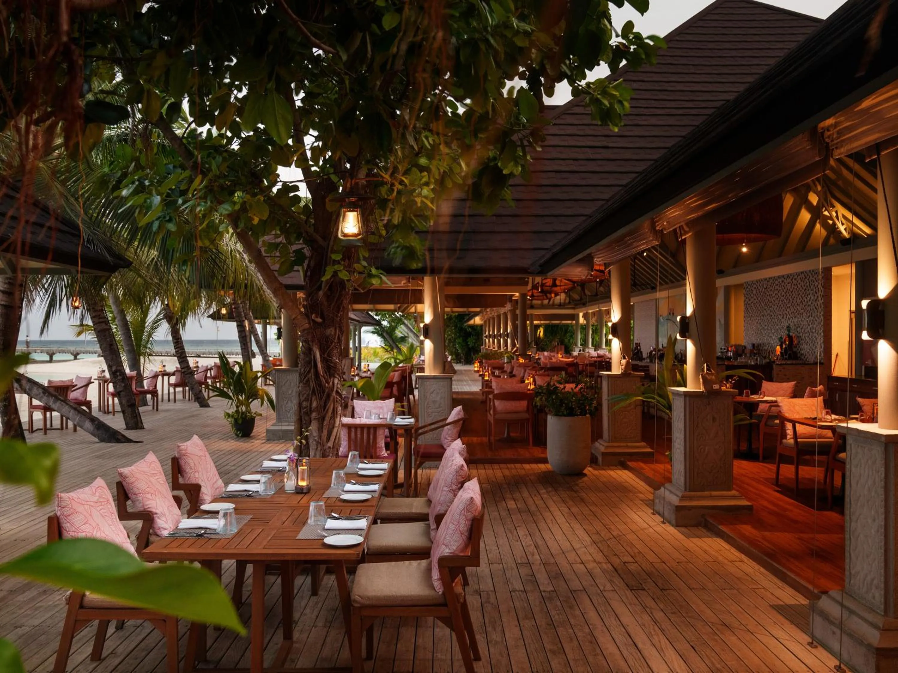 Restaurant/places to eat in Siyam World Maldives - 24-Hour Premium All-inclusive with Free Transfer
