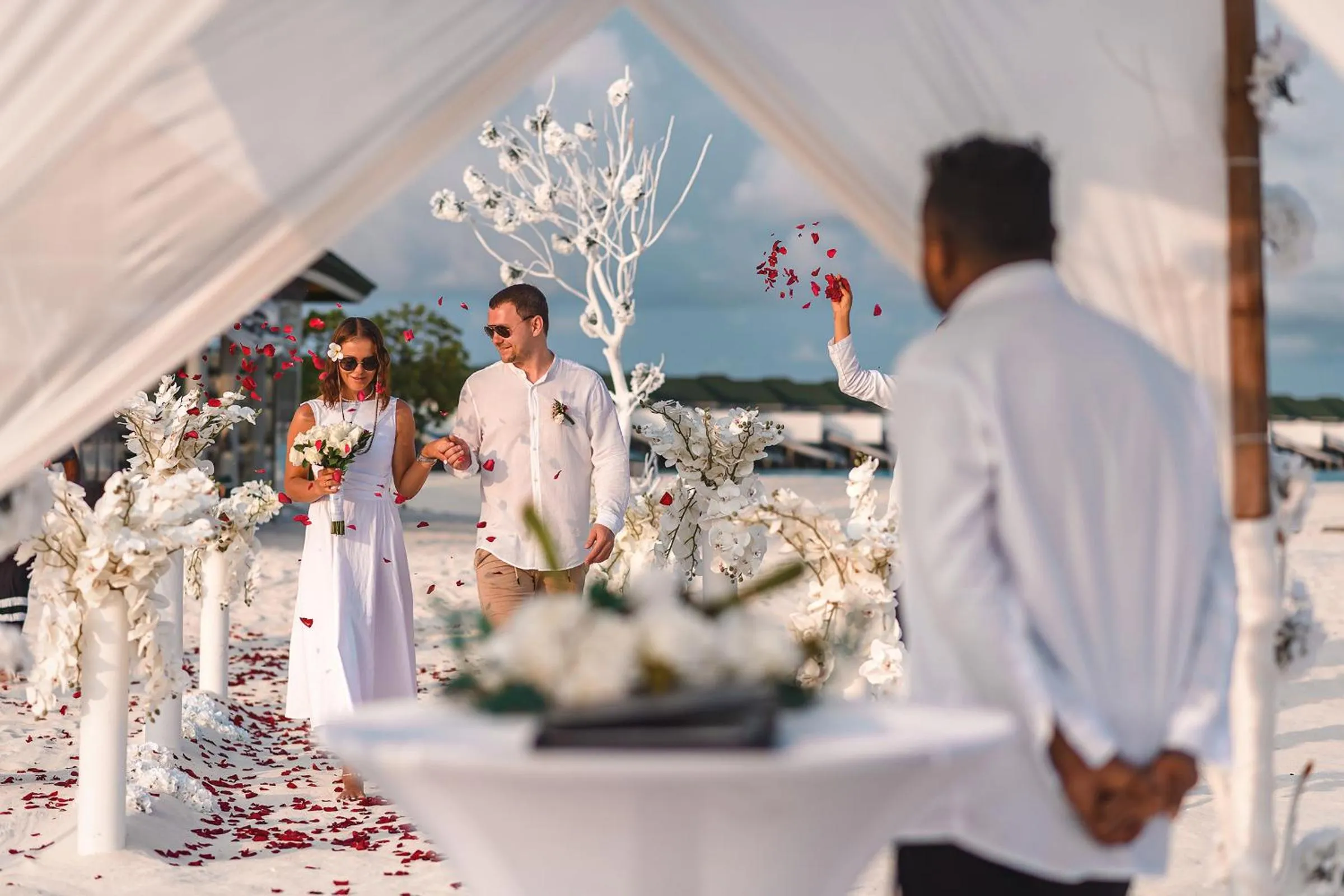 wedding in Siyam World Maldives - 24-Hour Premium All-inclusive with Free Transfer