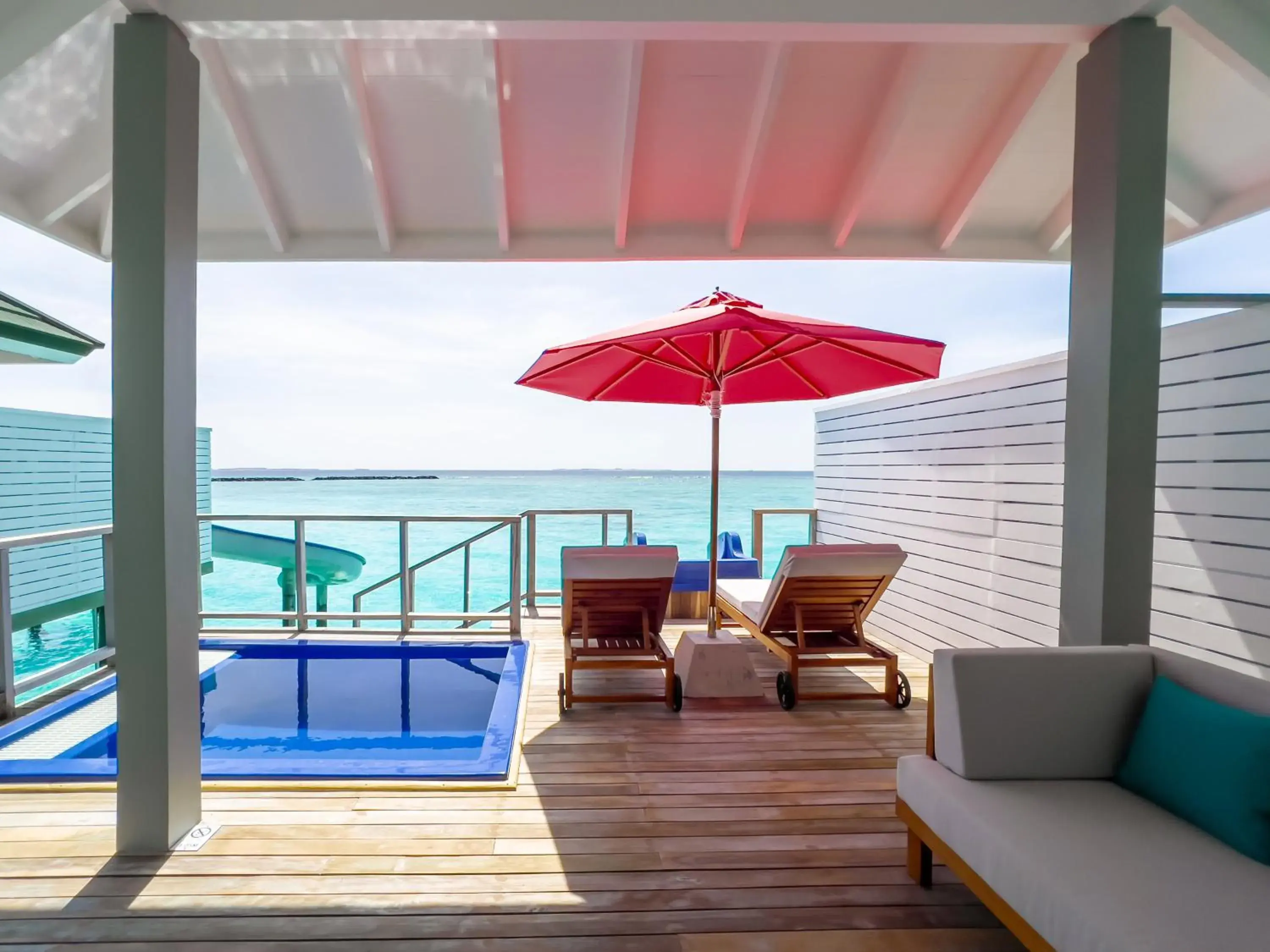 Swimming pool in Siyam World Maldives - 24-Hour Premium All-inclusive with Free Transfer Swimming pool in Siyam World Maldives - 24-Hour Premium All-inclusive with Free Transfer