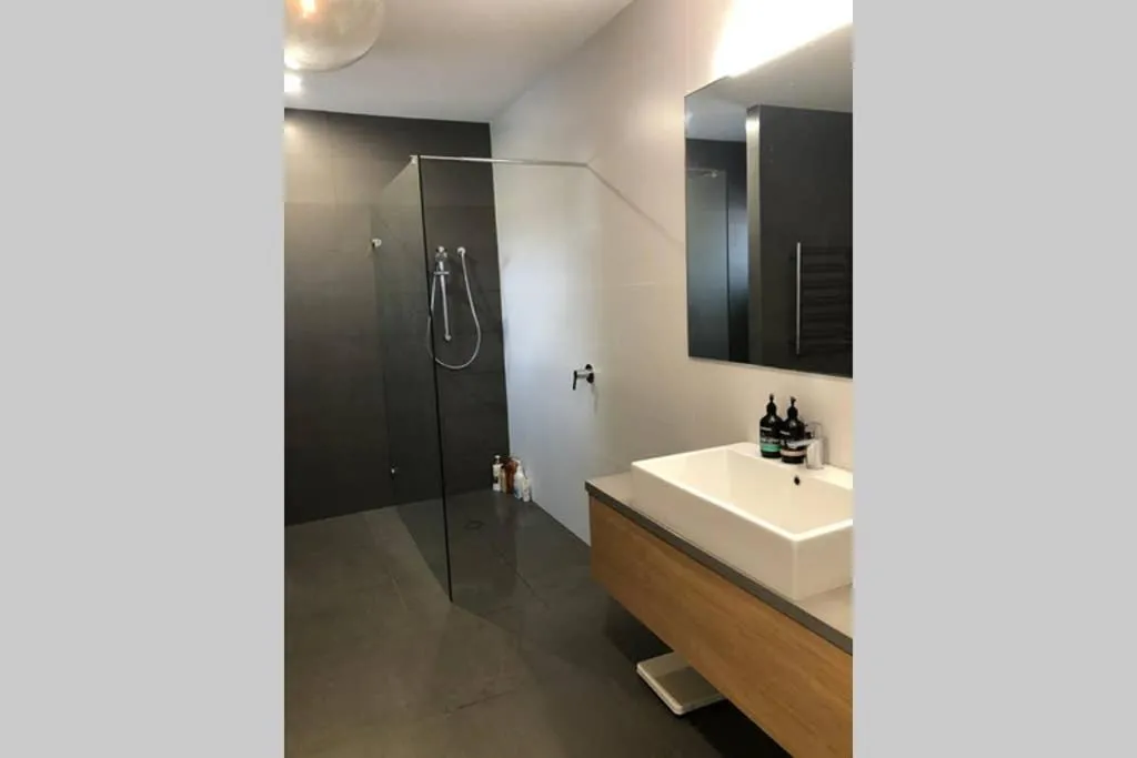 Malibu Apartment - Peregian Beach
