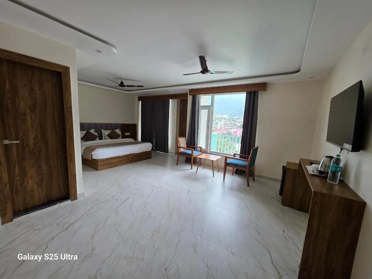 TV and multimedia, Bed in Hotel Shiva Yog Sthal