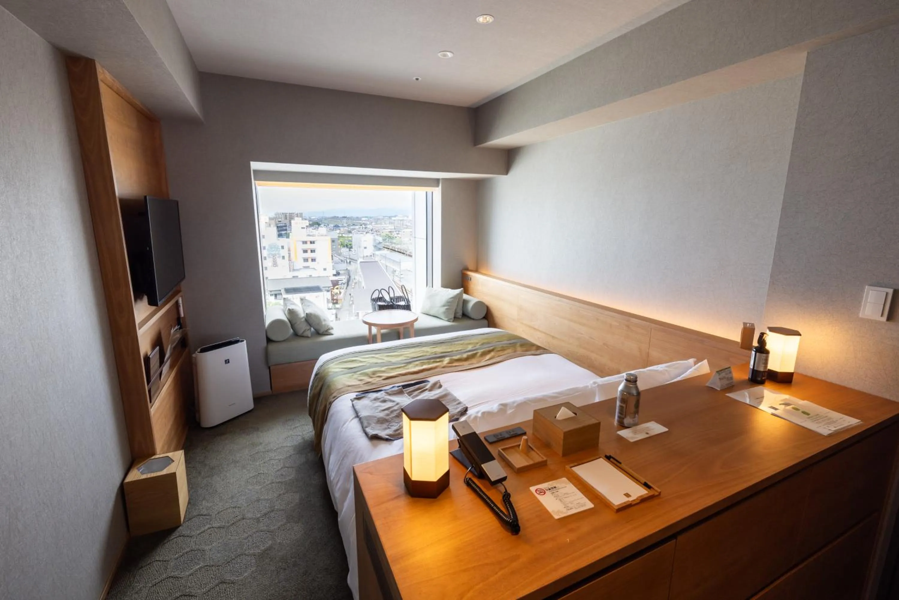 Photo of the whole room, Bed in Fujisan Mishima Tokyu Hotel
