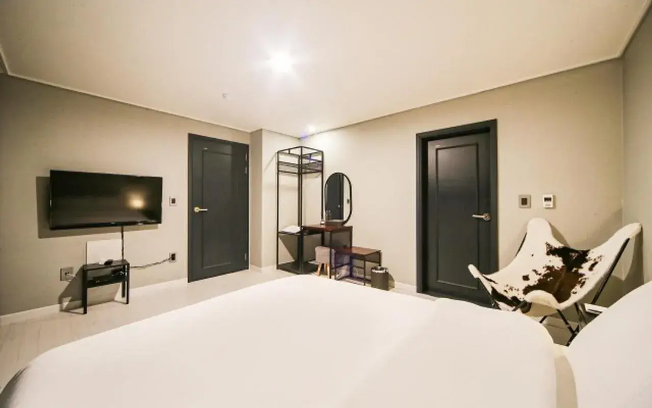 Hotel Pier 48 Hotel Pier 48