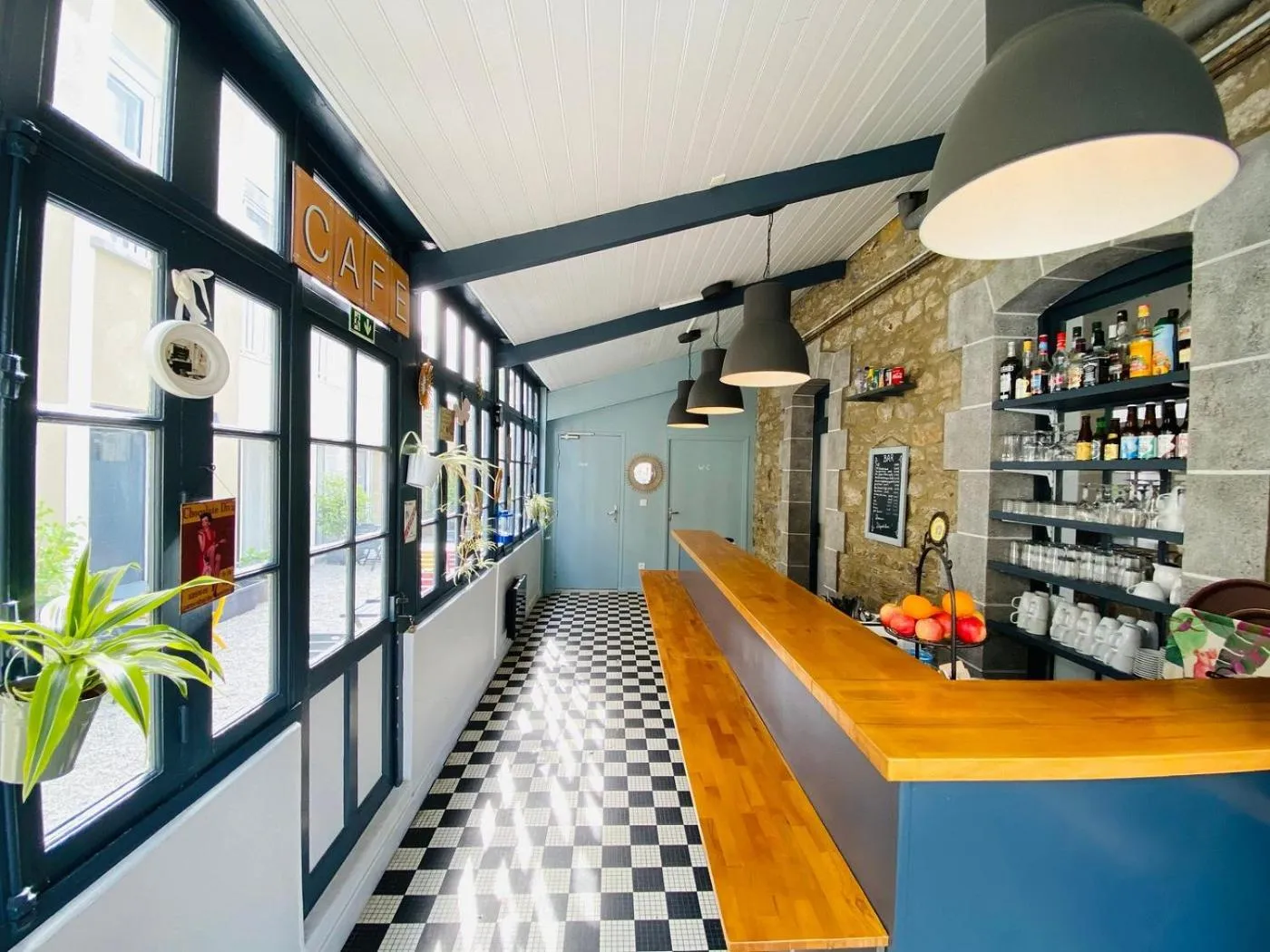 Lounge or bar in Hotel Saint-Michel