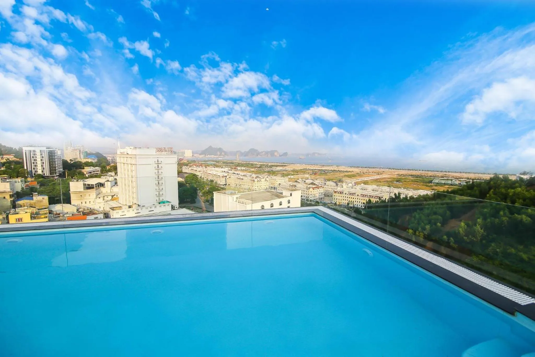 Swimming pool in La Stella Hotel