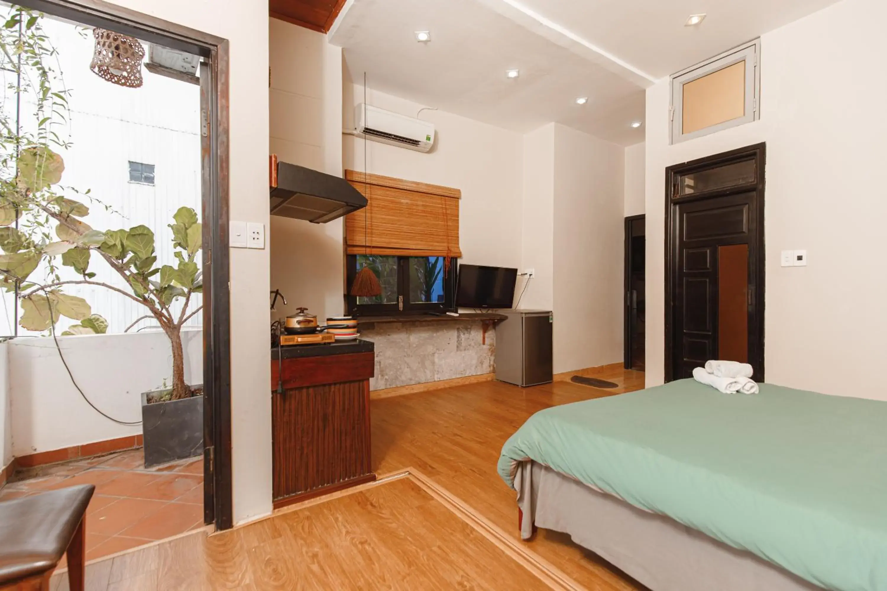 TV and multimedia, Bed in Chaca Beach TV and multimedia, Bed in Chaca Beach