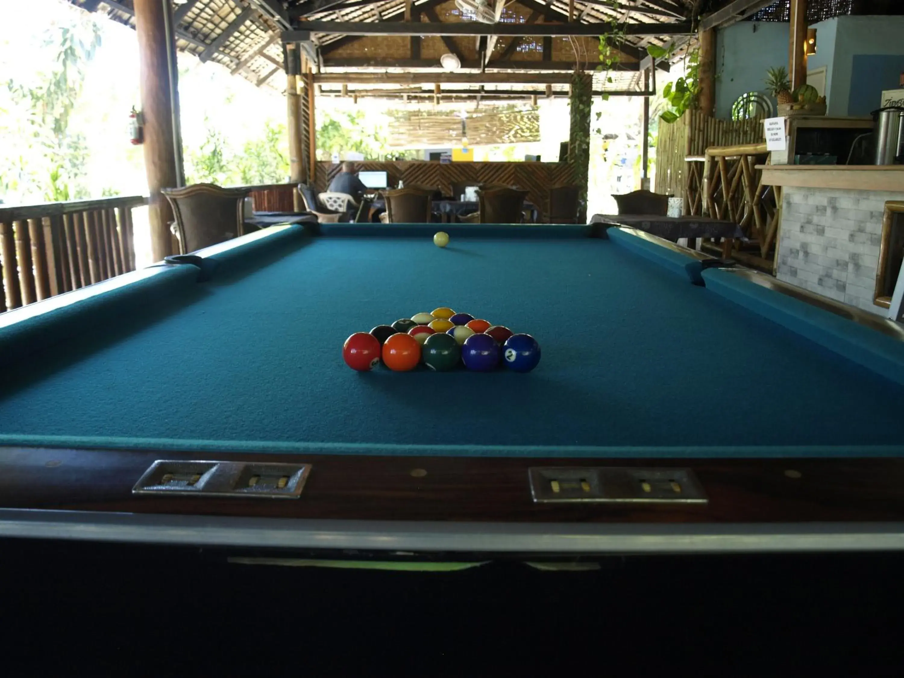 Restaurant/places to eat in The Shark's Tail Dive Resort Restaurant/places to eat in The Shark's Tail Dive Resort