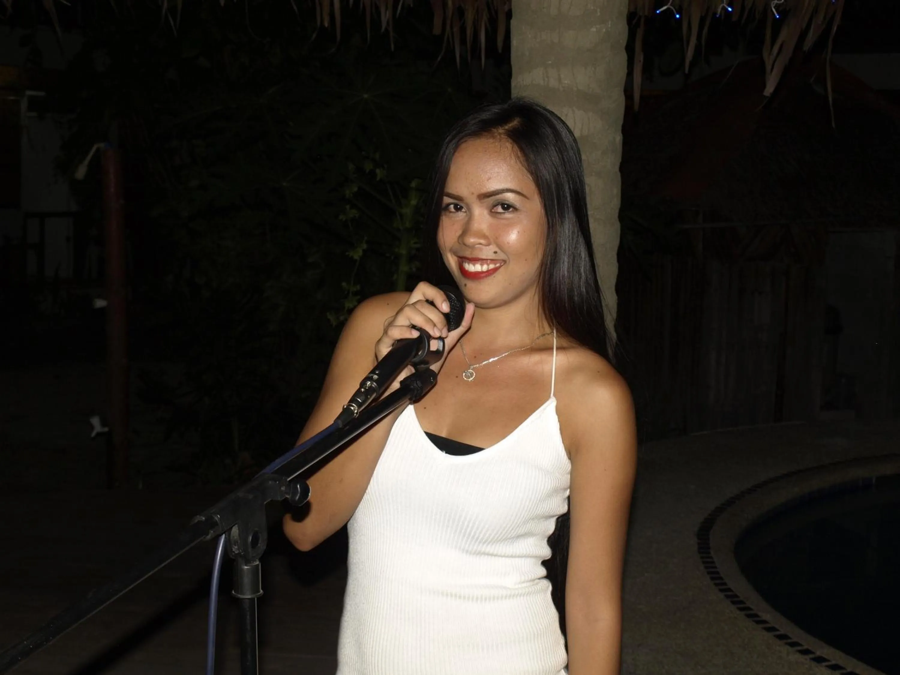 Entertainment in The Shark's Tail Dive Resort