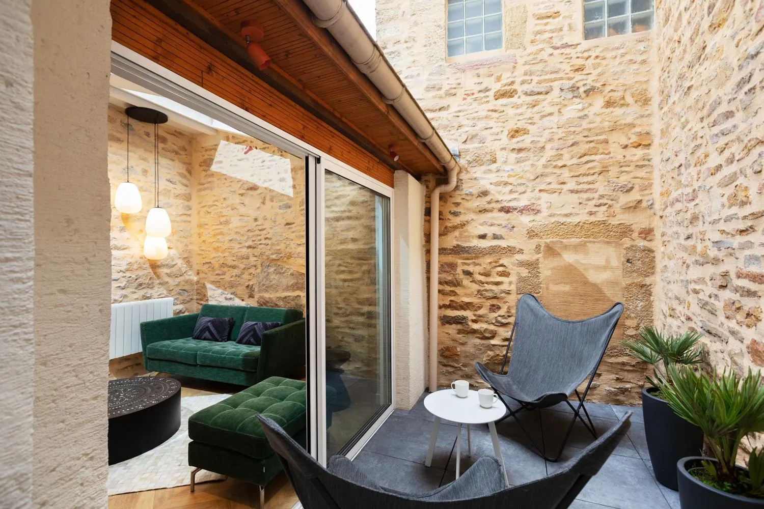 Patio in Maison Tillot