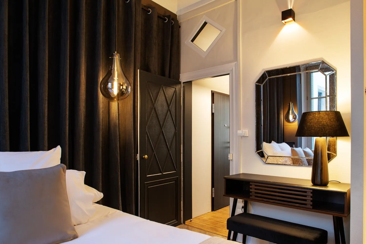 Bed in Maison Tillot