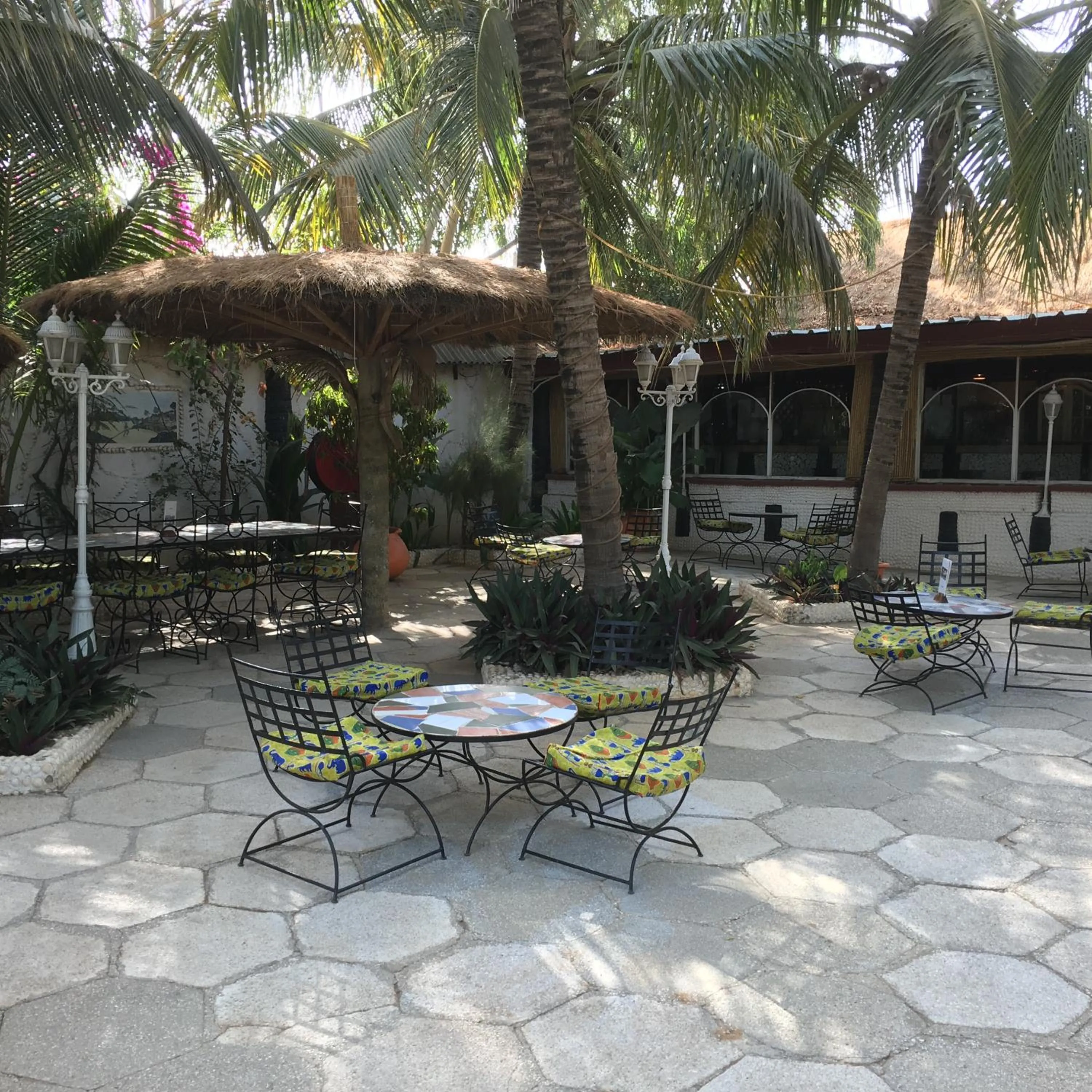 Patio in Hotel Club Safari