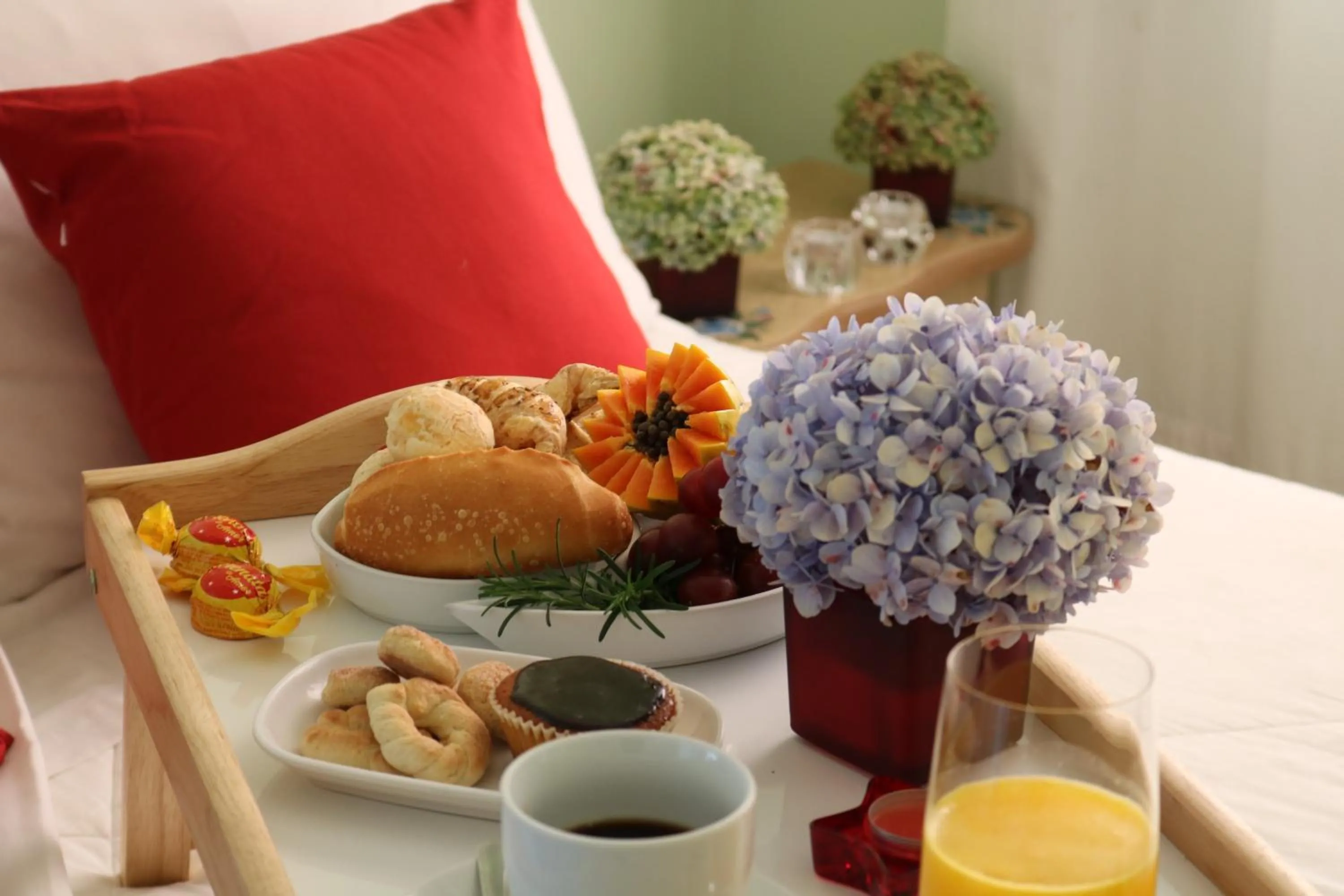 Breakfast in Biz & Biu Pousada Lavras Novas