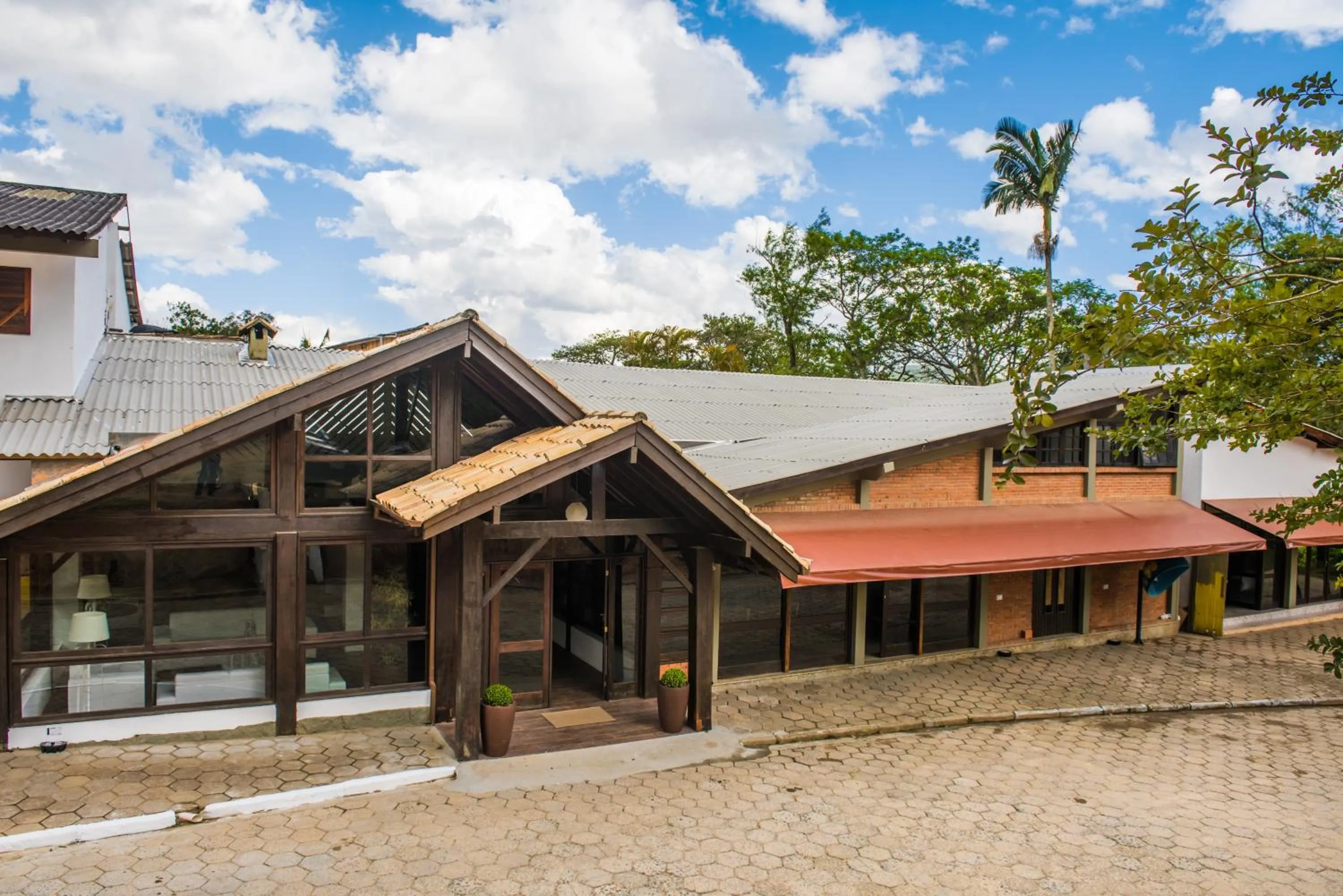 Facade/entrance in Hotel Termas do Lago