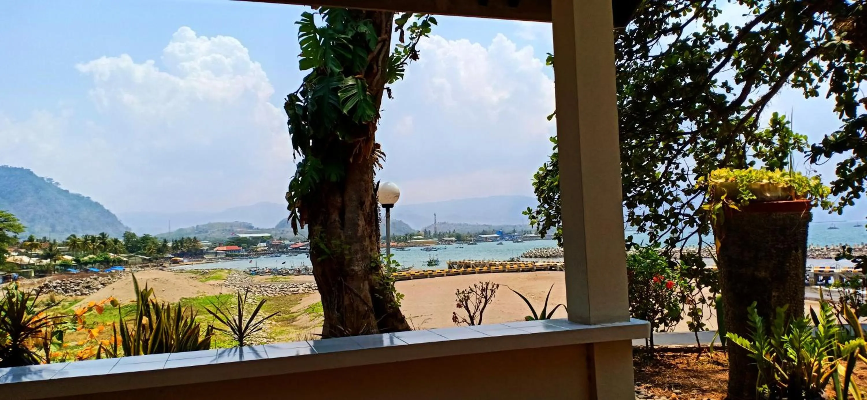 Bunga Ayu Seaside Resort