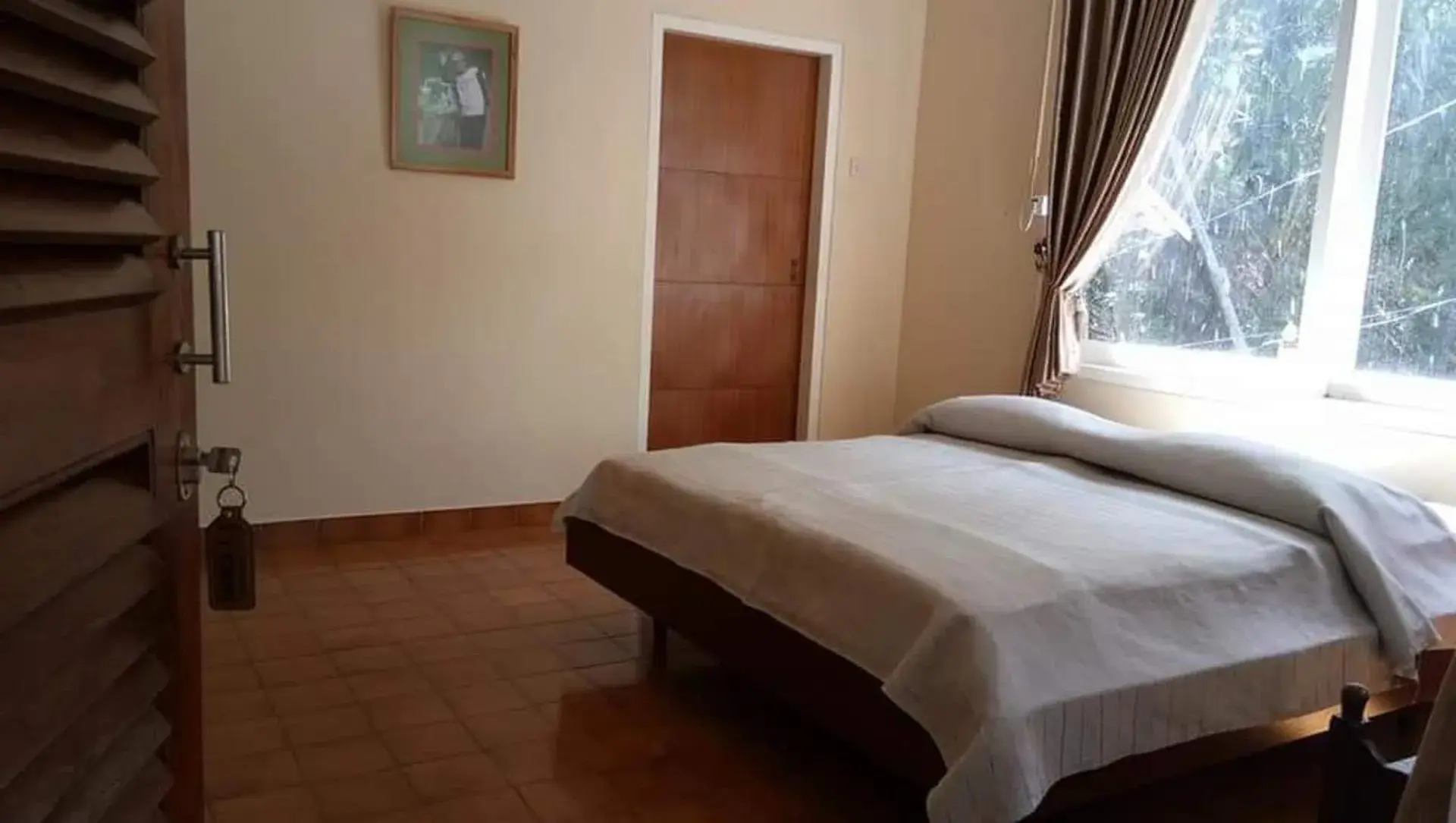 Bed in Bunga Ayu Seaside Resort Bed in Bunga Ayu Seaside Resort