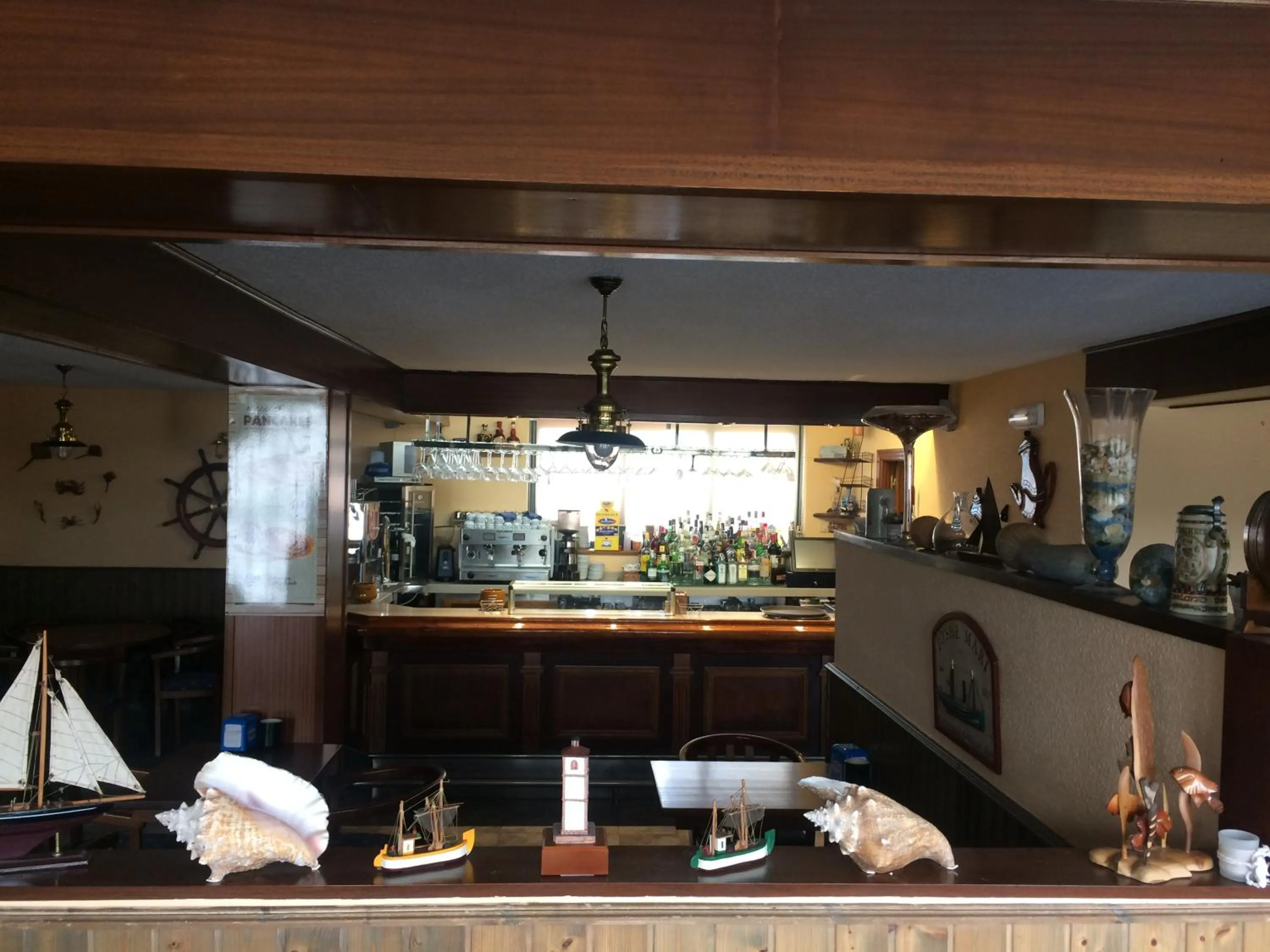 Lounge or bar in Hotel Brisamar