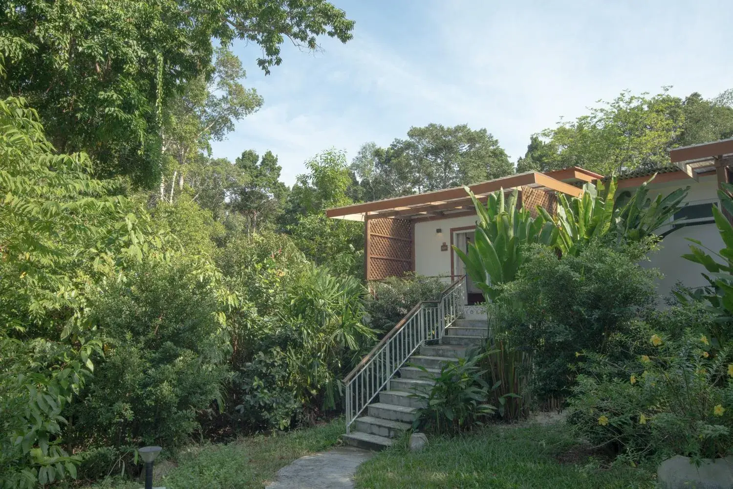 Property building in La Passion by Achariyak Property building in La Passion by Achariyak