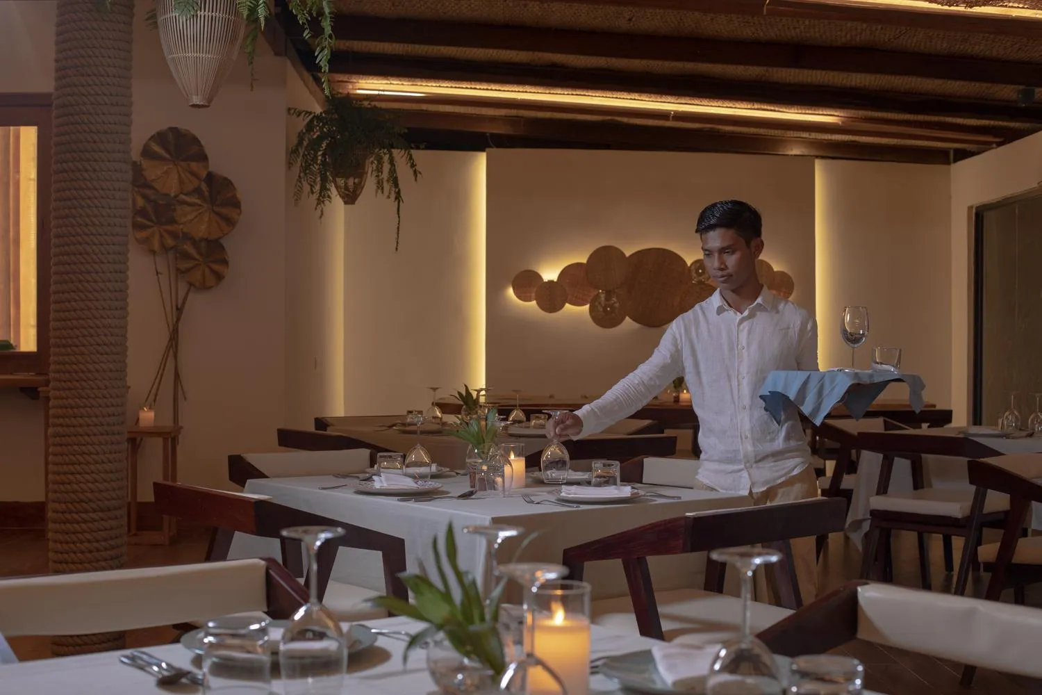 La Passion by Achariyak