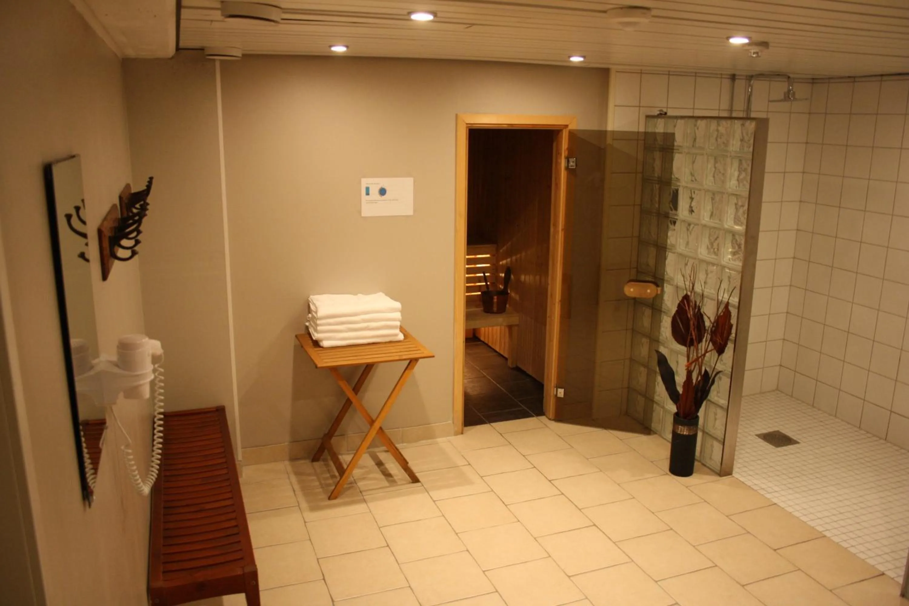 Spa and wellness centre/facilities in Hotell Lyktan
