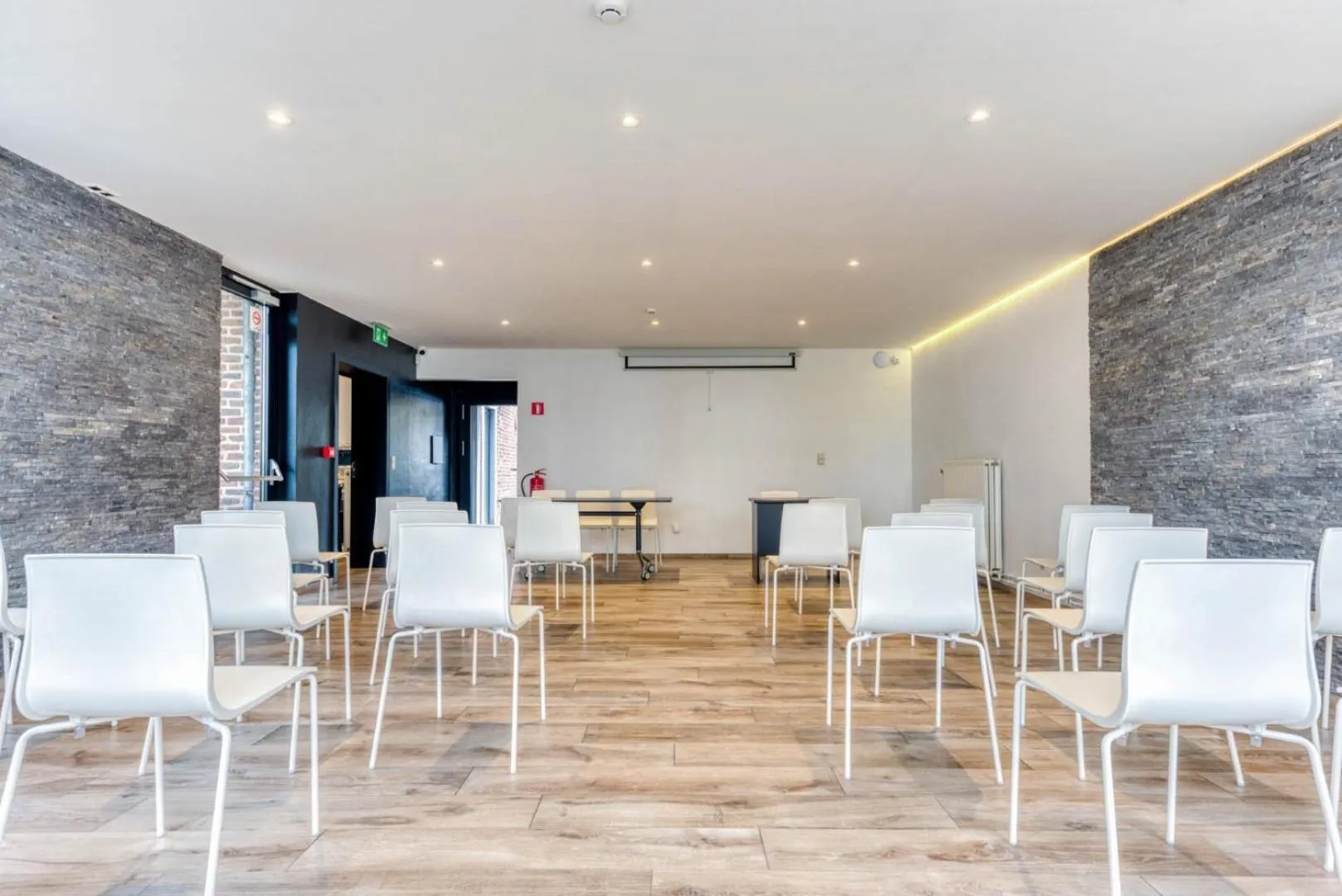 Meeting/conference room in Hôtel Mosa