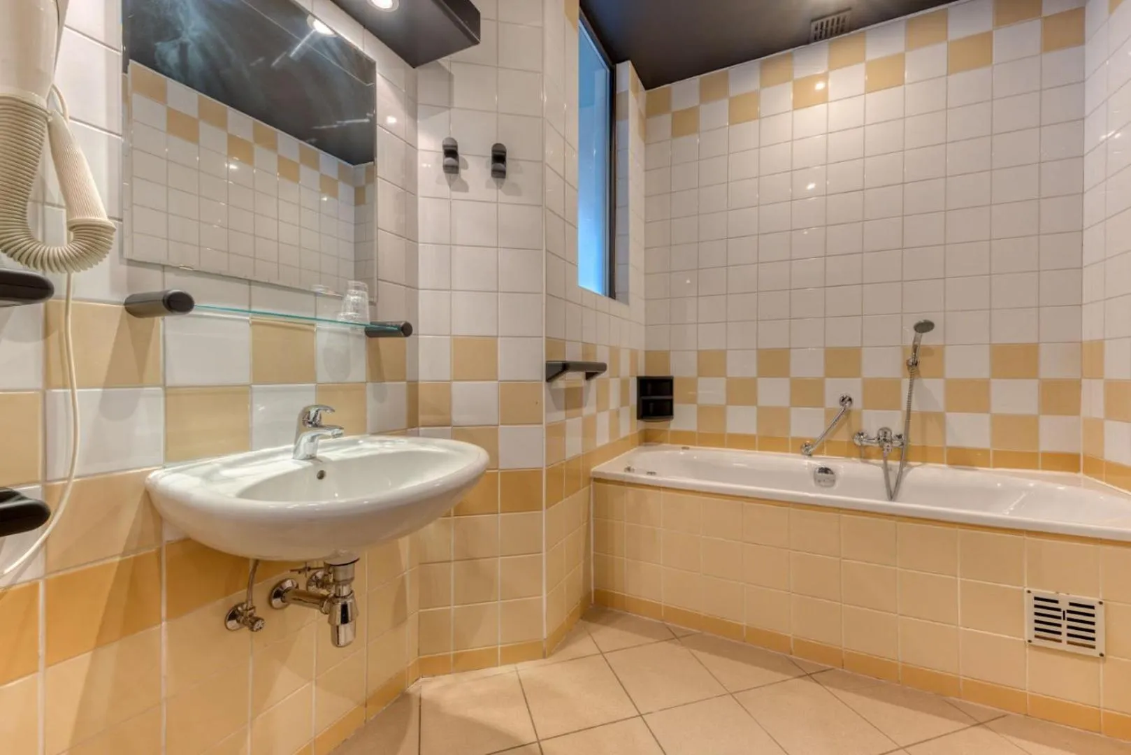 Bathroom in Hôtel Mosa