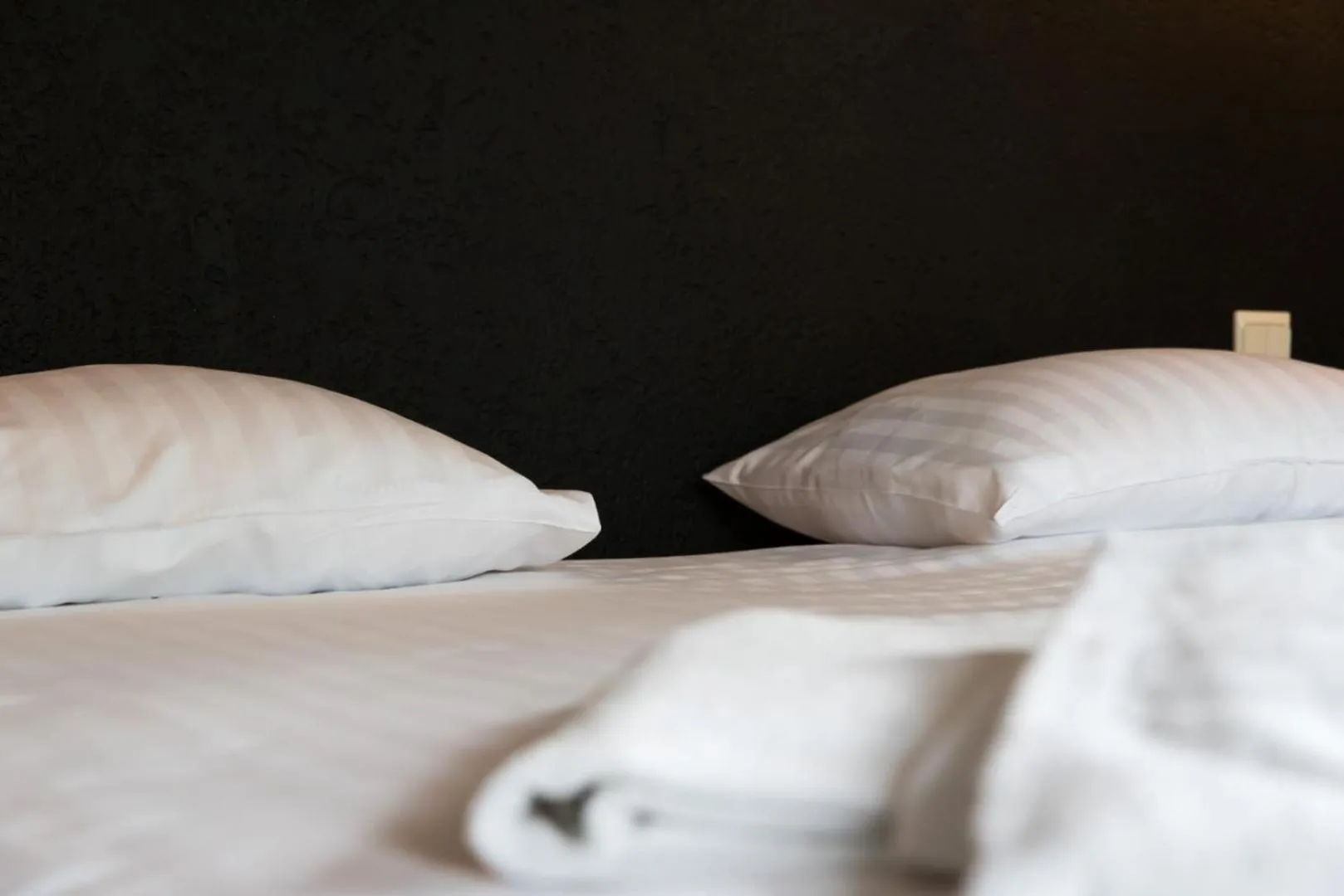 Bedroom, Bed in Hôtel Mosa