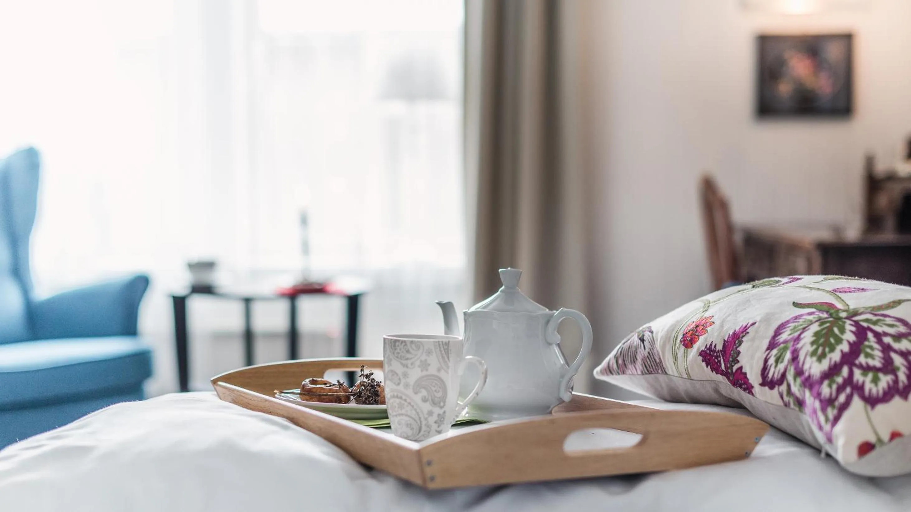 Coffee/tea facilities, Bed in Store Ringheim Hotel og Restaurant