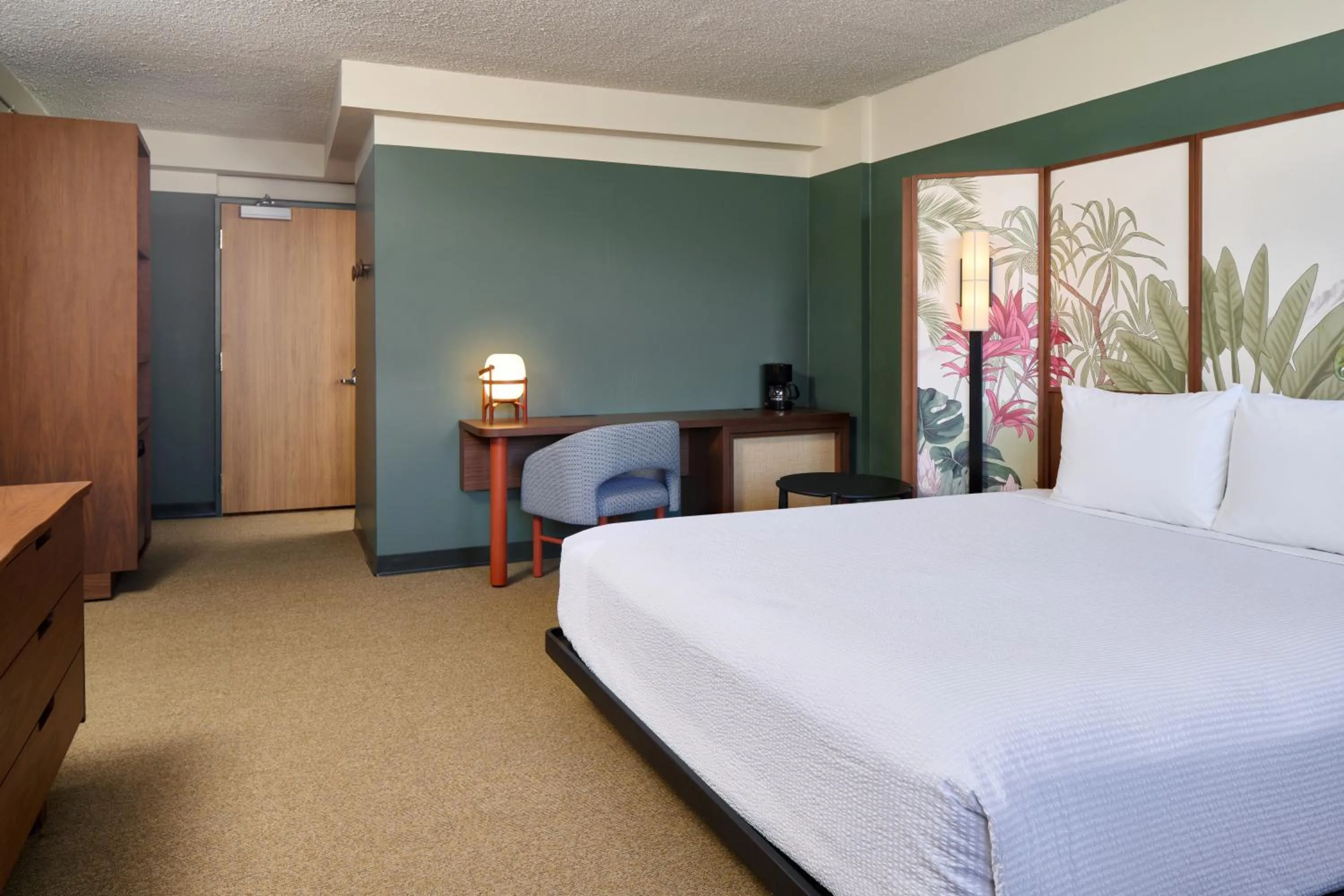 Bedroom, Bed in Pagoda Hotel