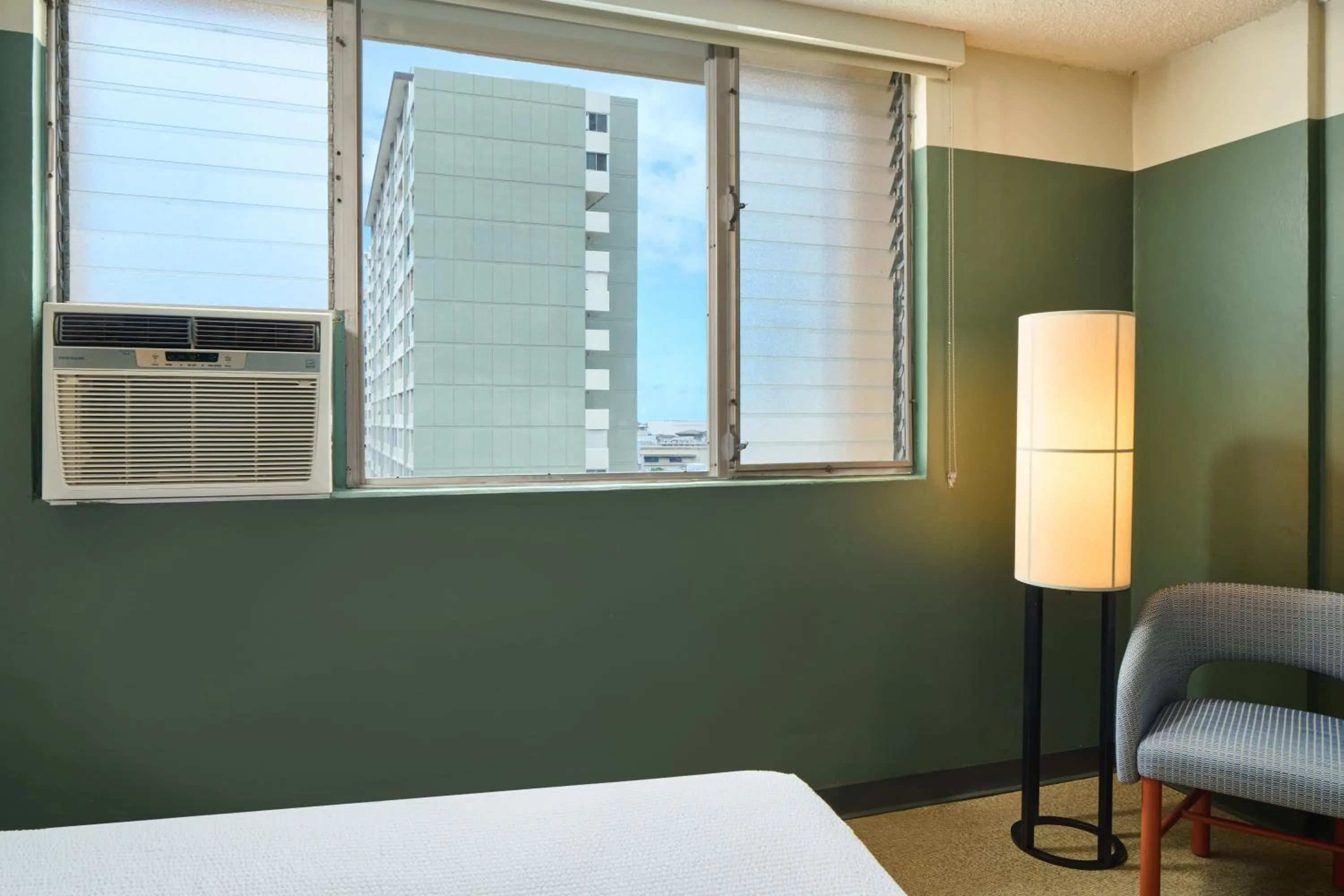 City view, Bed in Pagoda Hotel