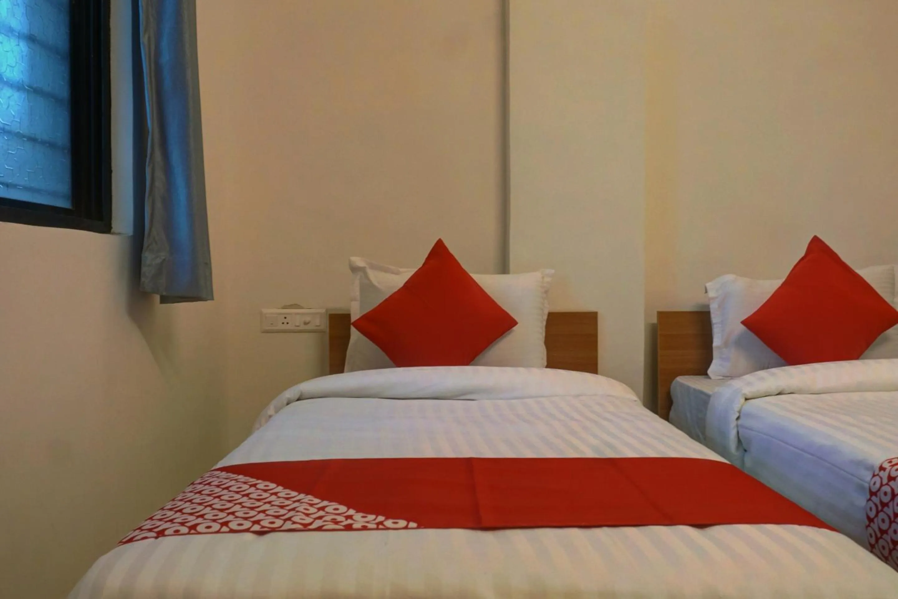 Bedroom in Hotel O Sbk Icon Near Fun Time Multiplex