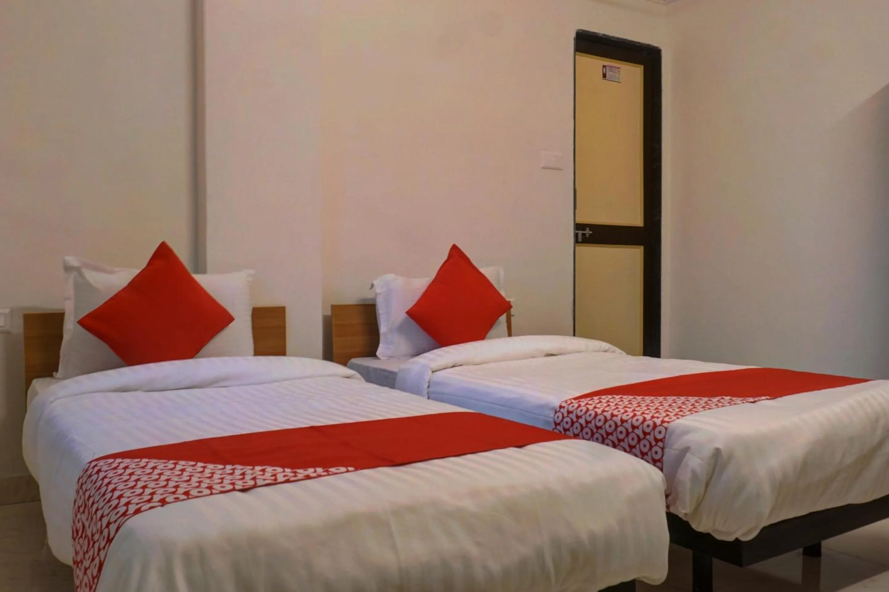 Bedroom in Hotel O Sbk Icon Near Fun Time Multiplex
