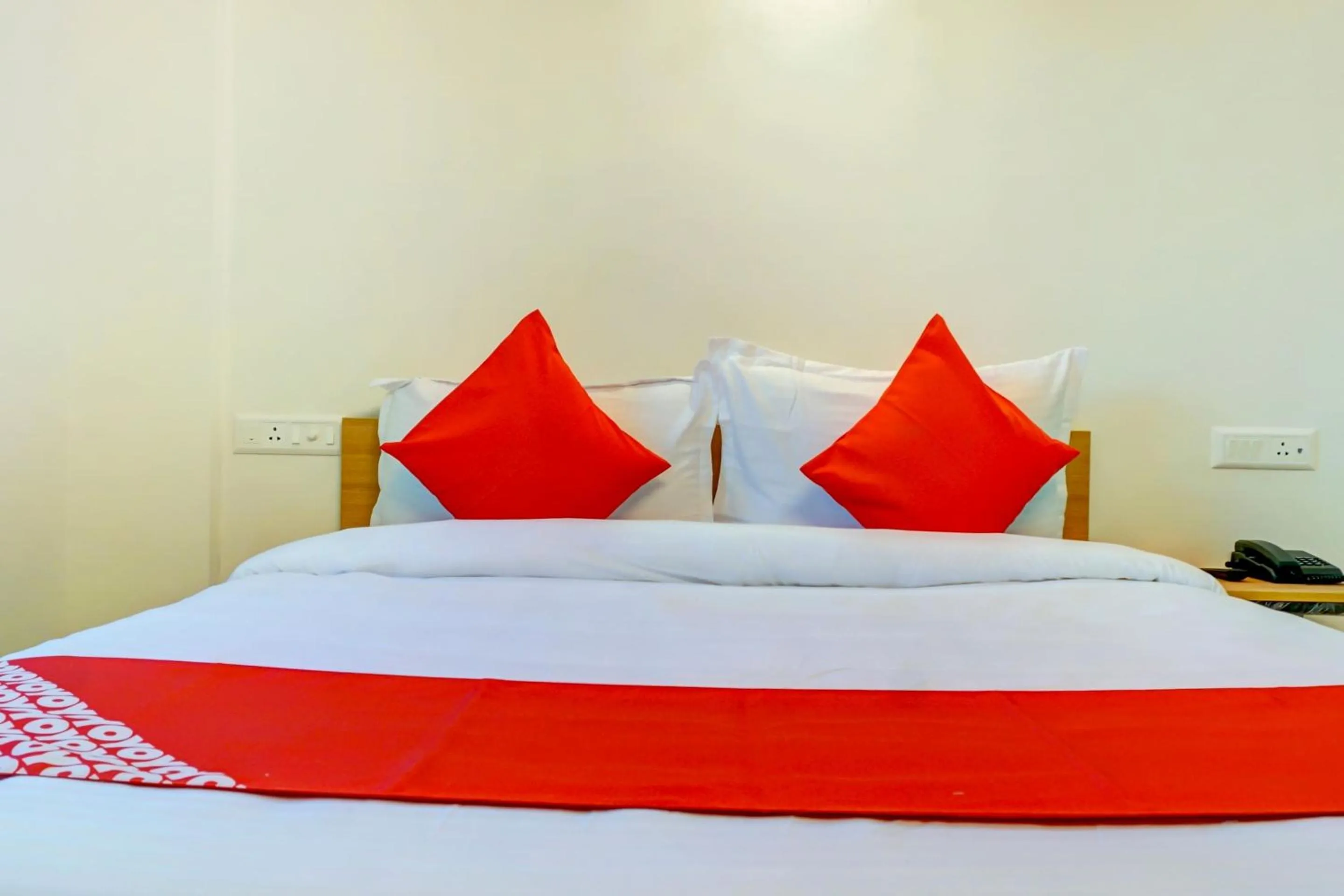 Bedroom in Hotel O Sbk Icon Near Fun Time Multiplex