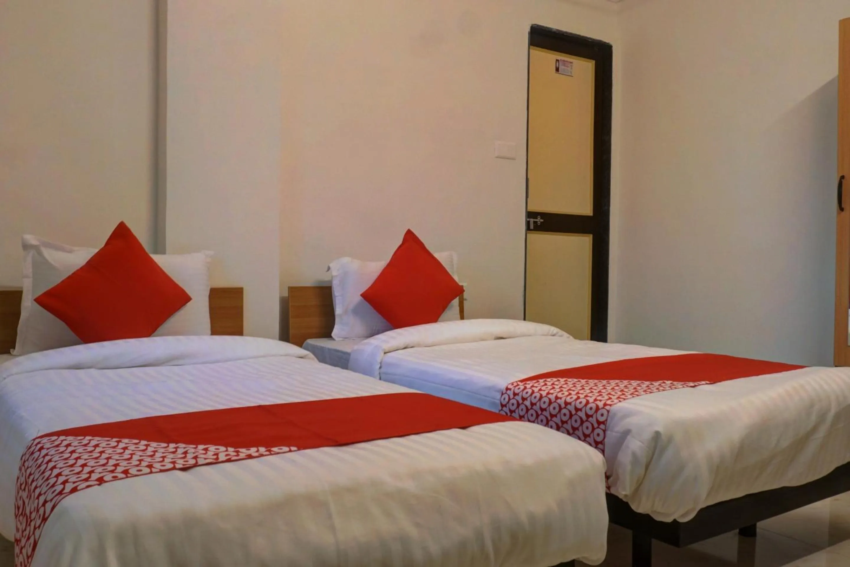 Bedroom in Hotel O Sbk Icon Near Fun Time Multiplex