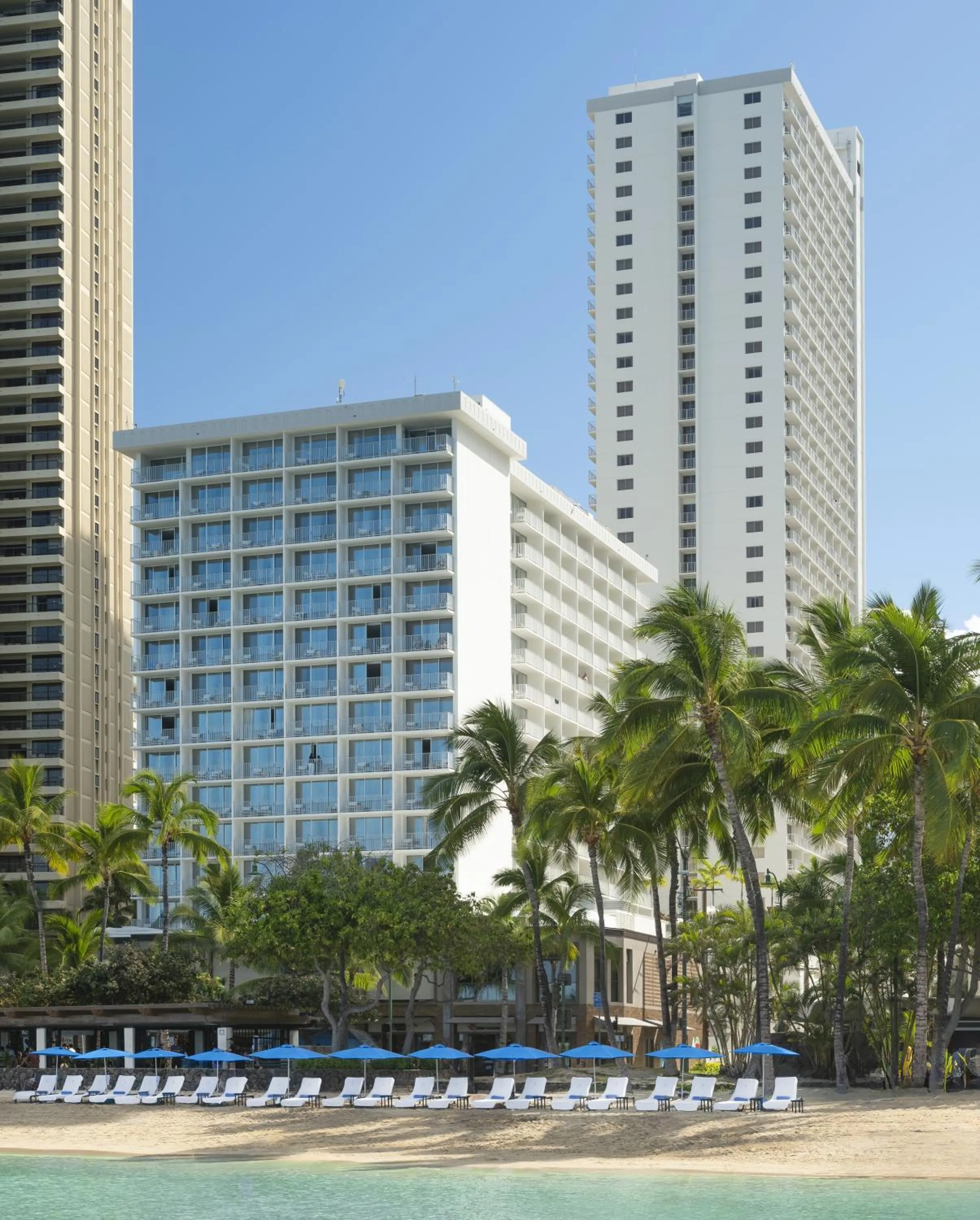 Property building in 'Alohilani Resort Waikiki Beach