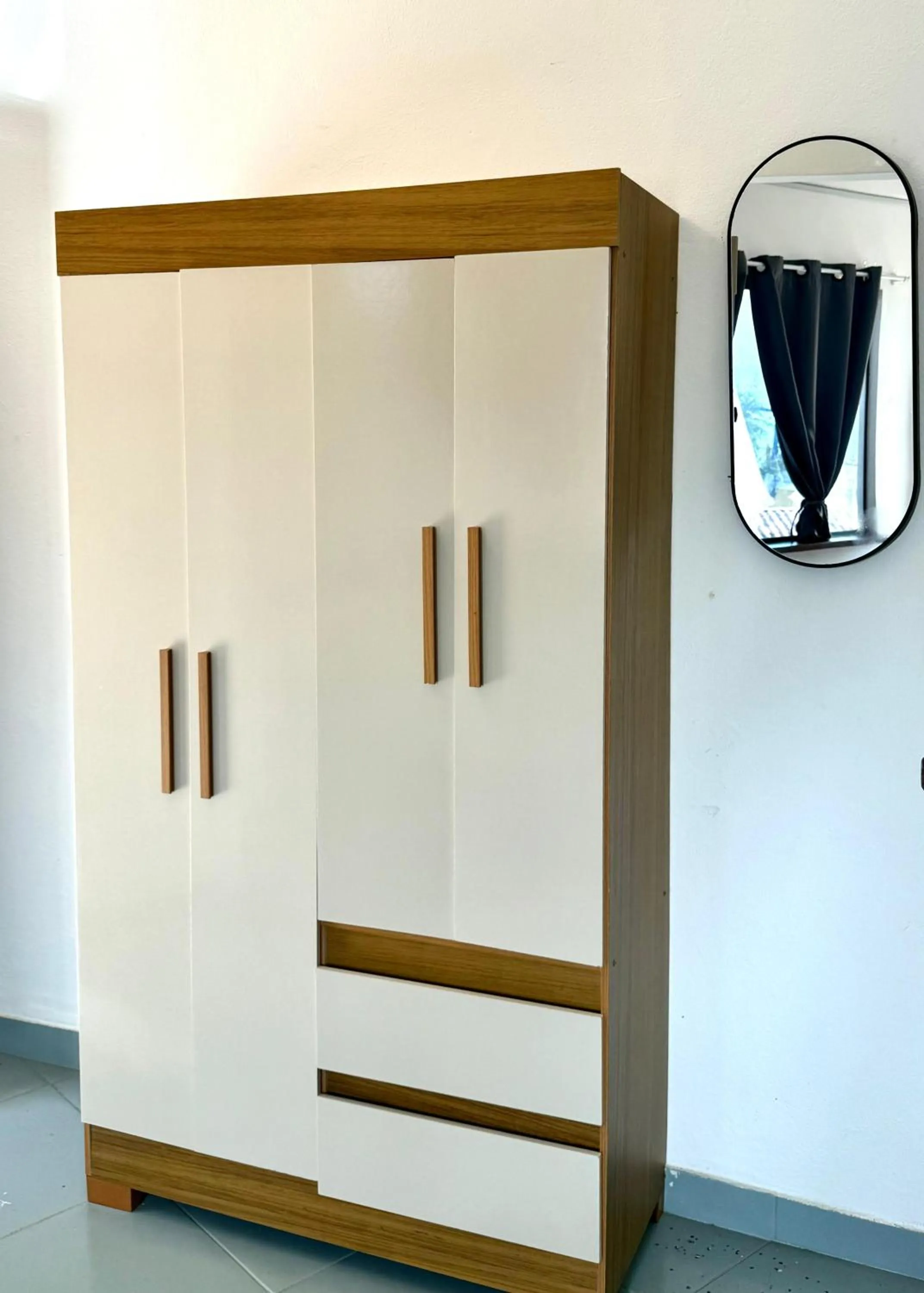 wardrobe in Cores da pipa flats