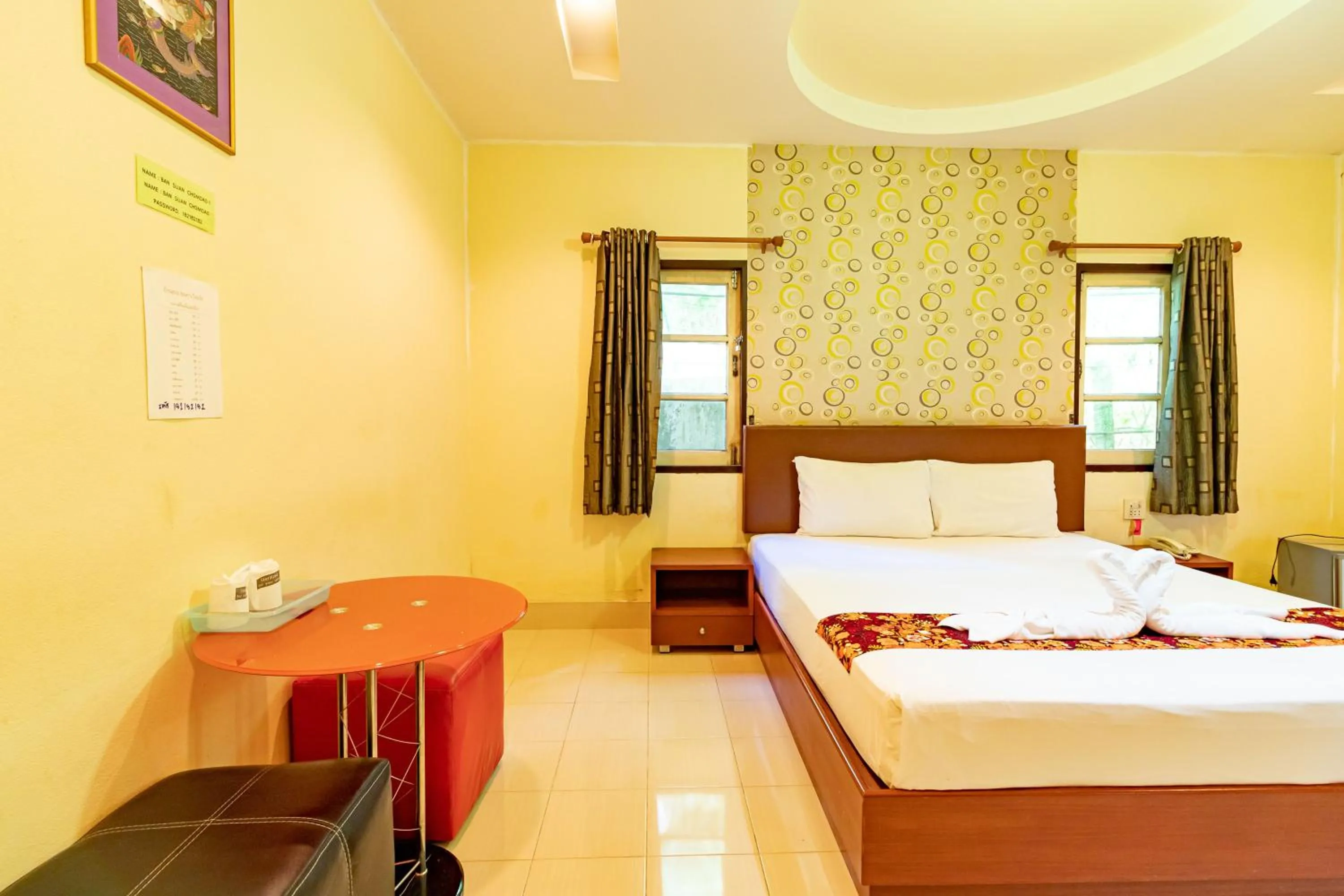 Photo of the whole room, Bed in Ban Suan Chomdao Resort