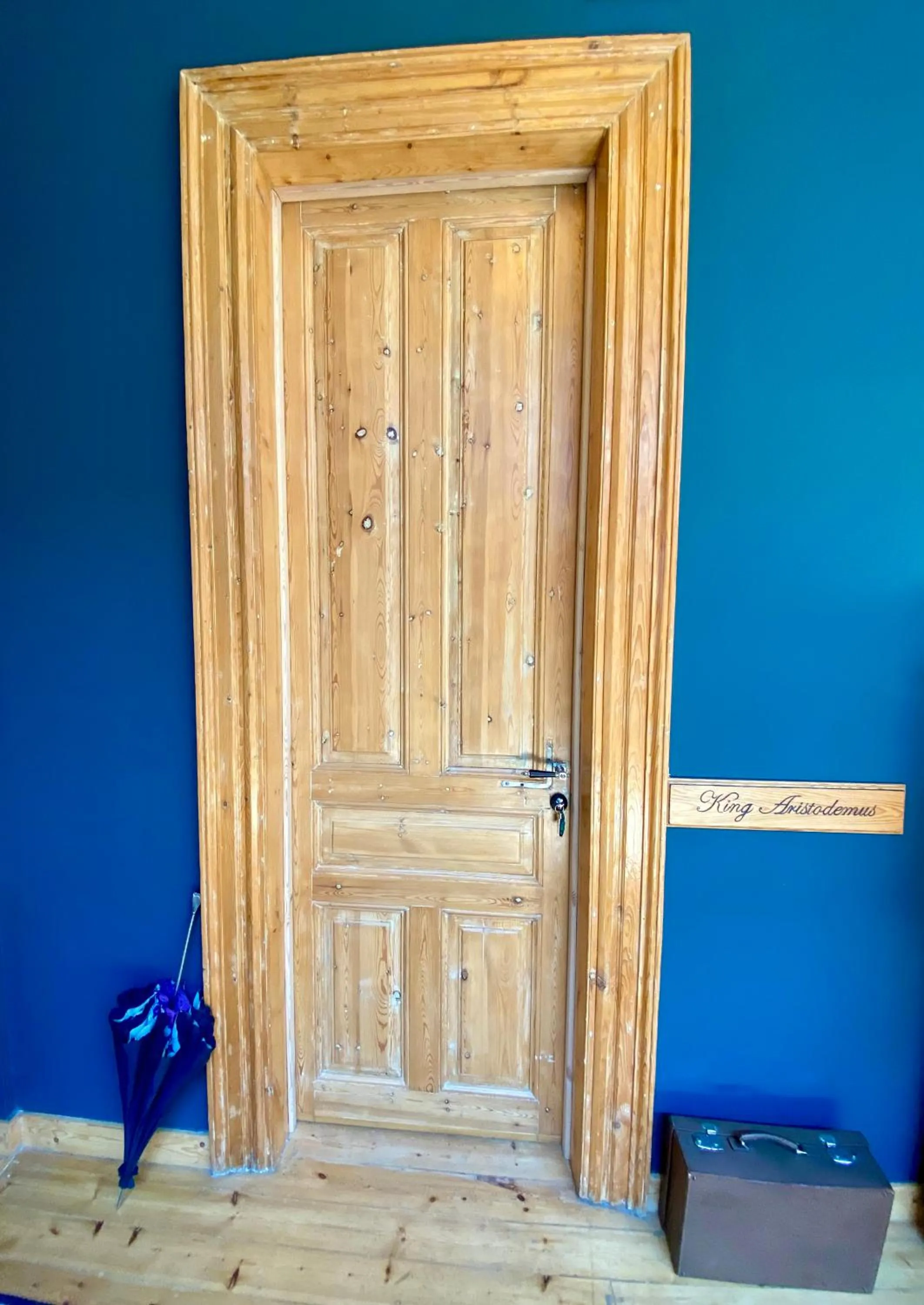 Property building in VASILIKON Hotel 1888 the past is present HISTORICAL PRESERVATION MONUMENT