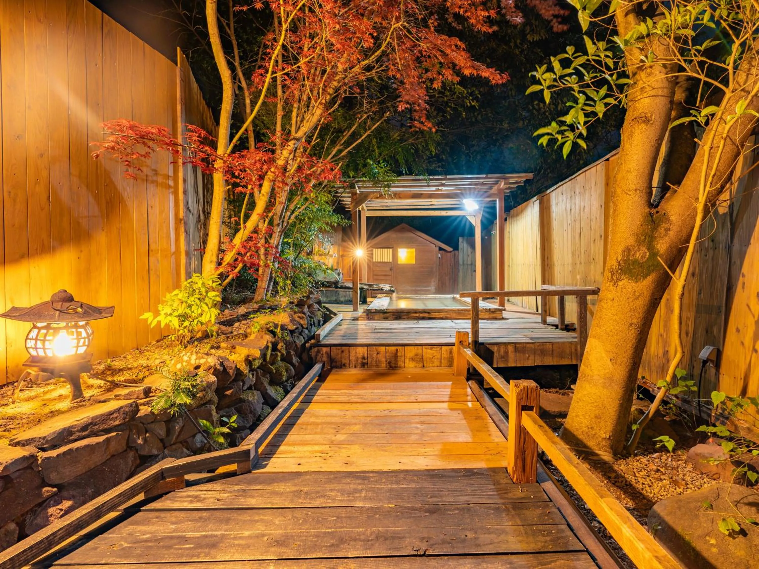 Hot Spring Bath in Seitenkaku