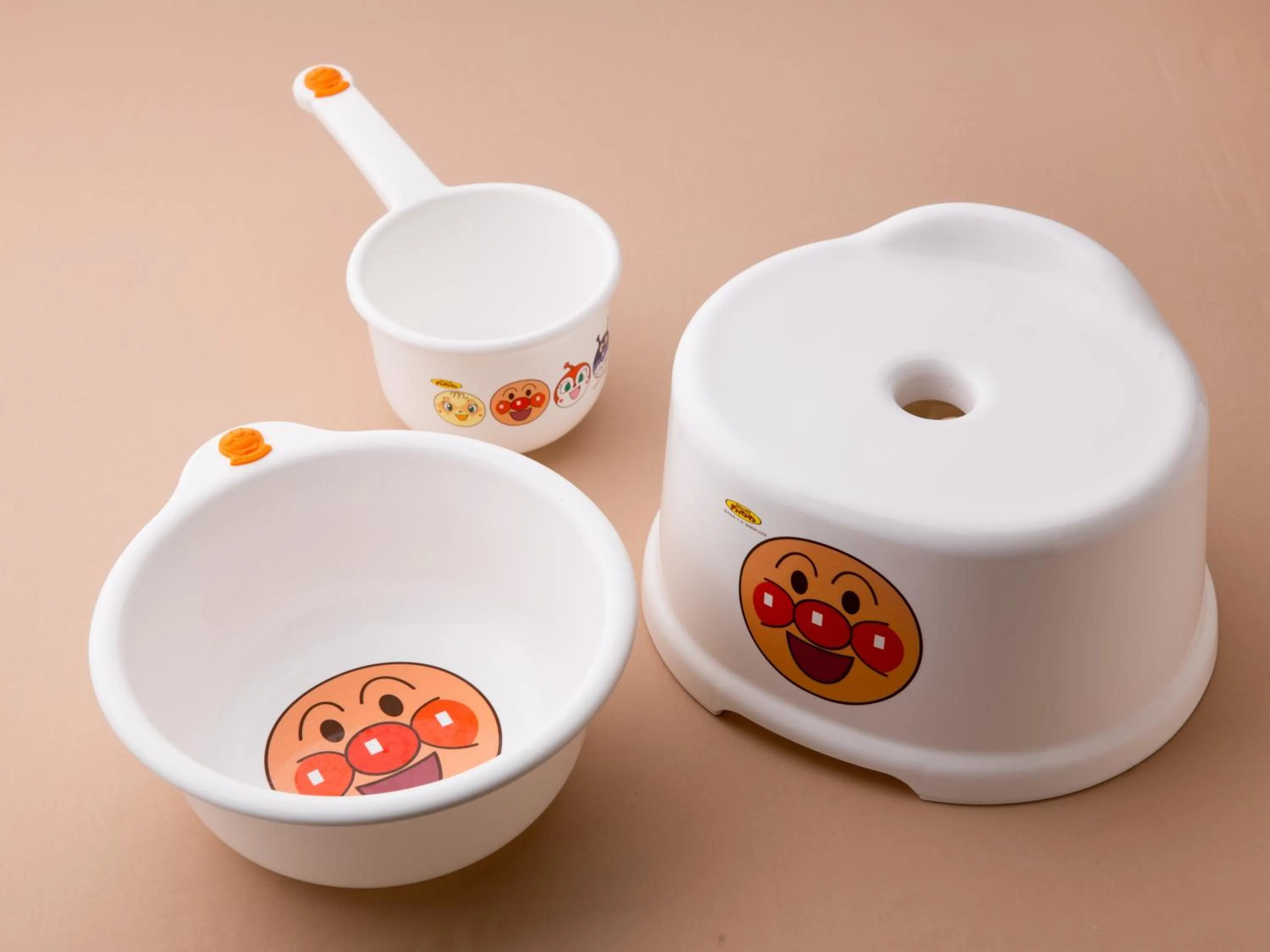 children in Seitenkaku