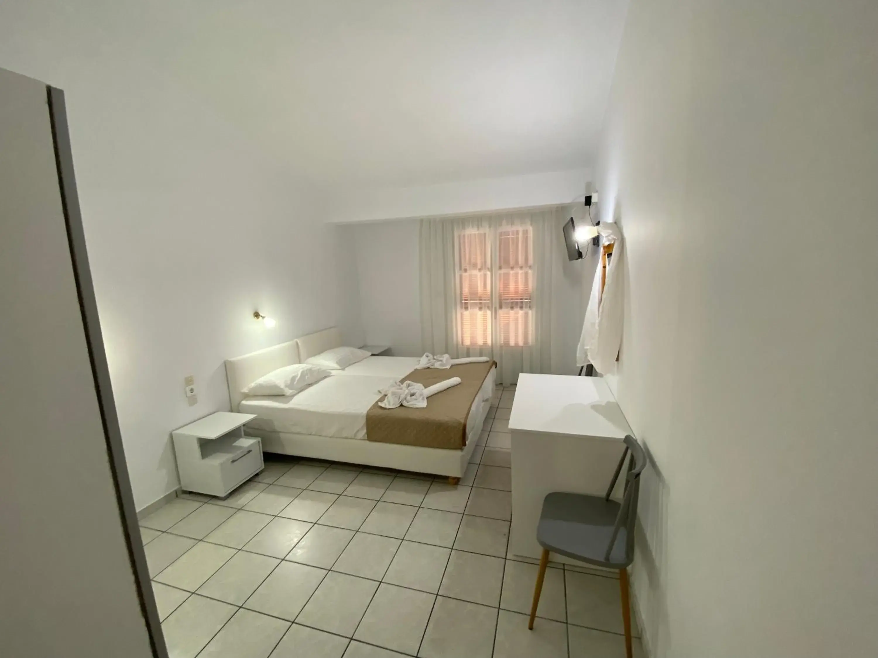 Vaya Zorba Studios Vaya Zorba Studios