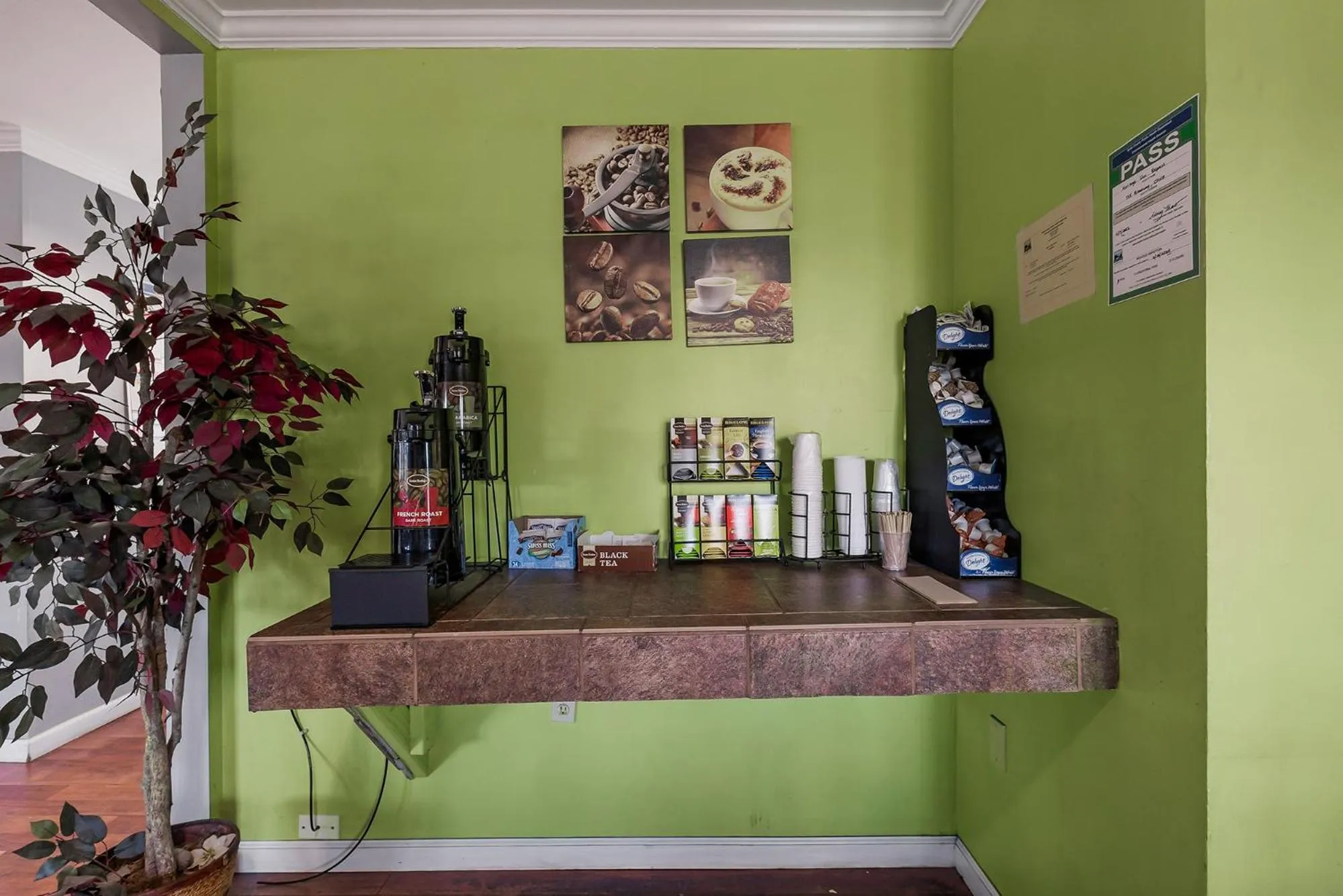 Lobby or reception in Heritage Inn Express Chico