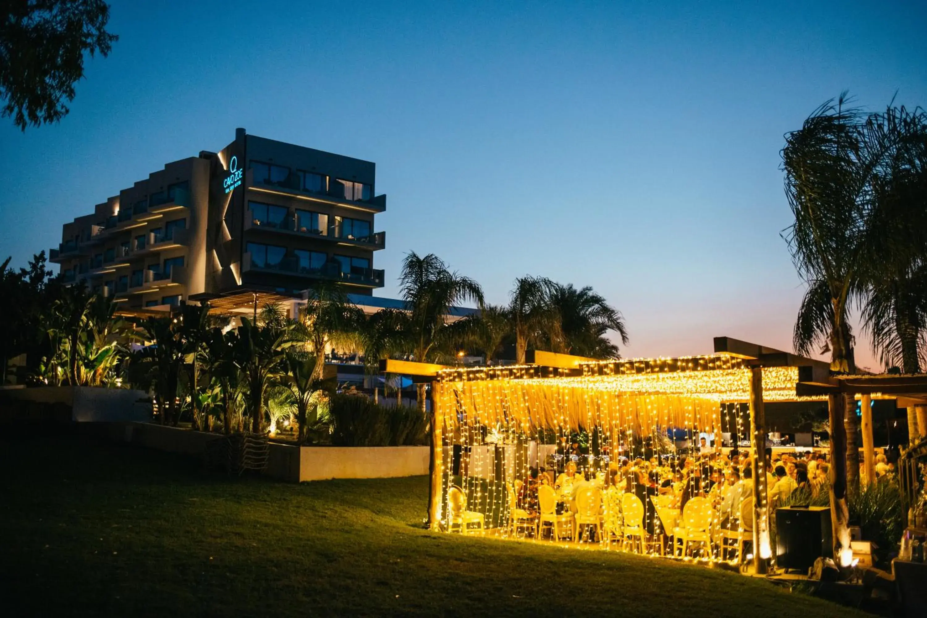 Property building in Cavo Zoe Seaside Hotel Property building in Cavo Zoe Seaside Hotel