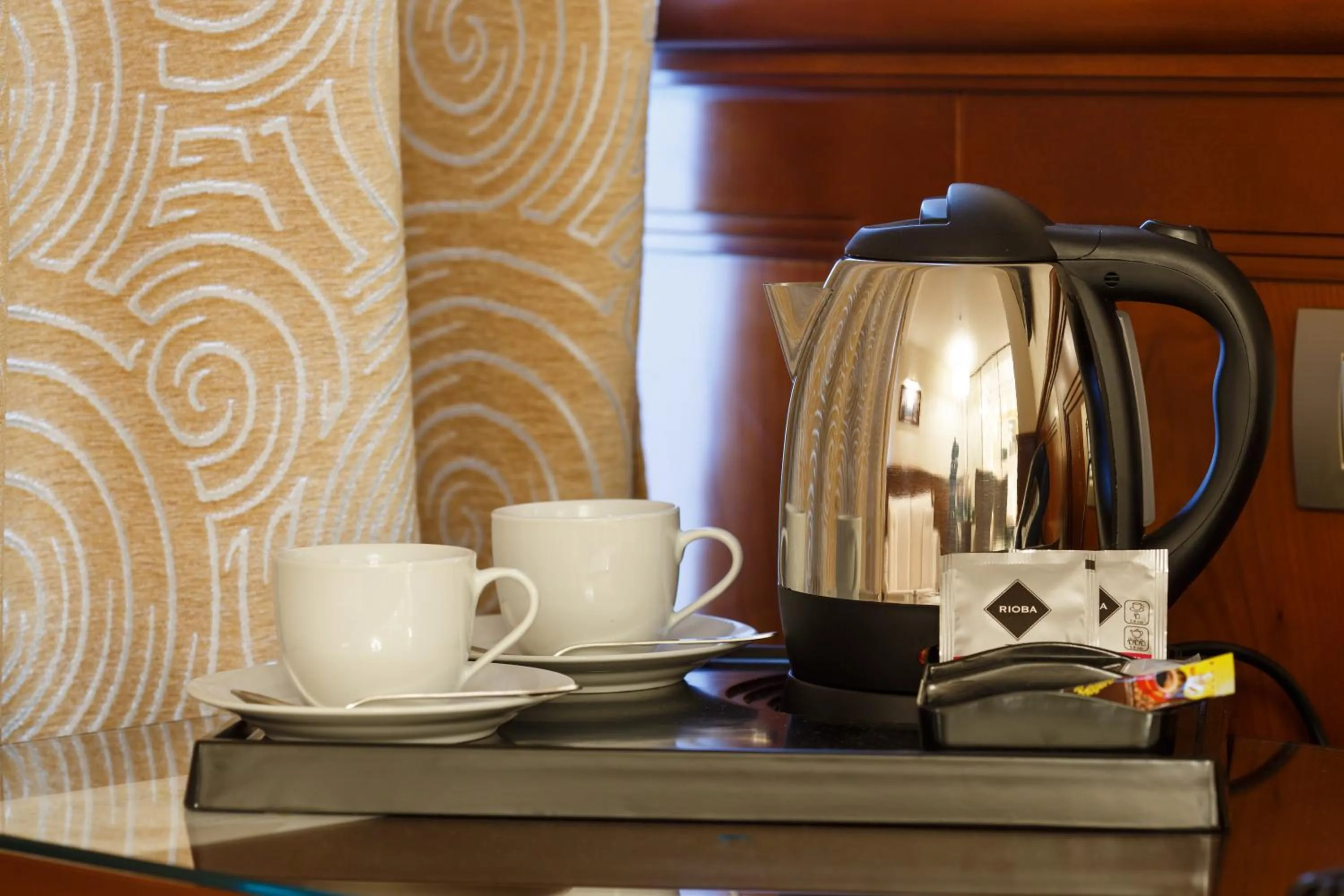 Coffee/tea facilities in Hotel International Iasi
