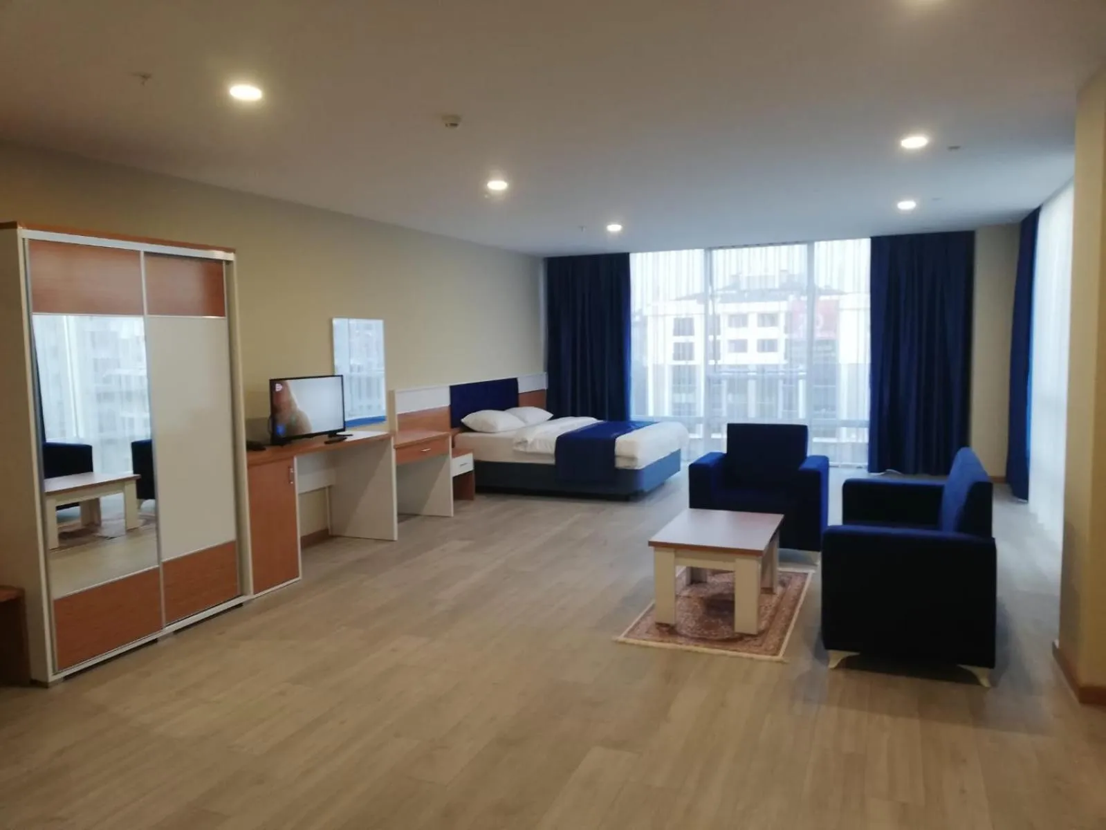 Photo of the whole room in SKYBLUE İSTANBUL HOTEL