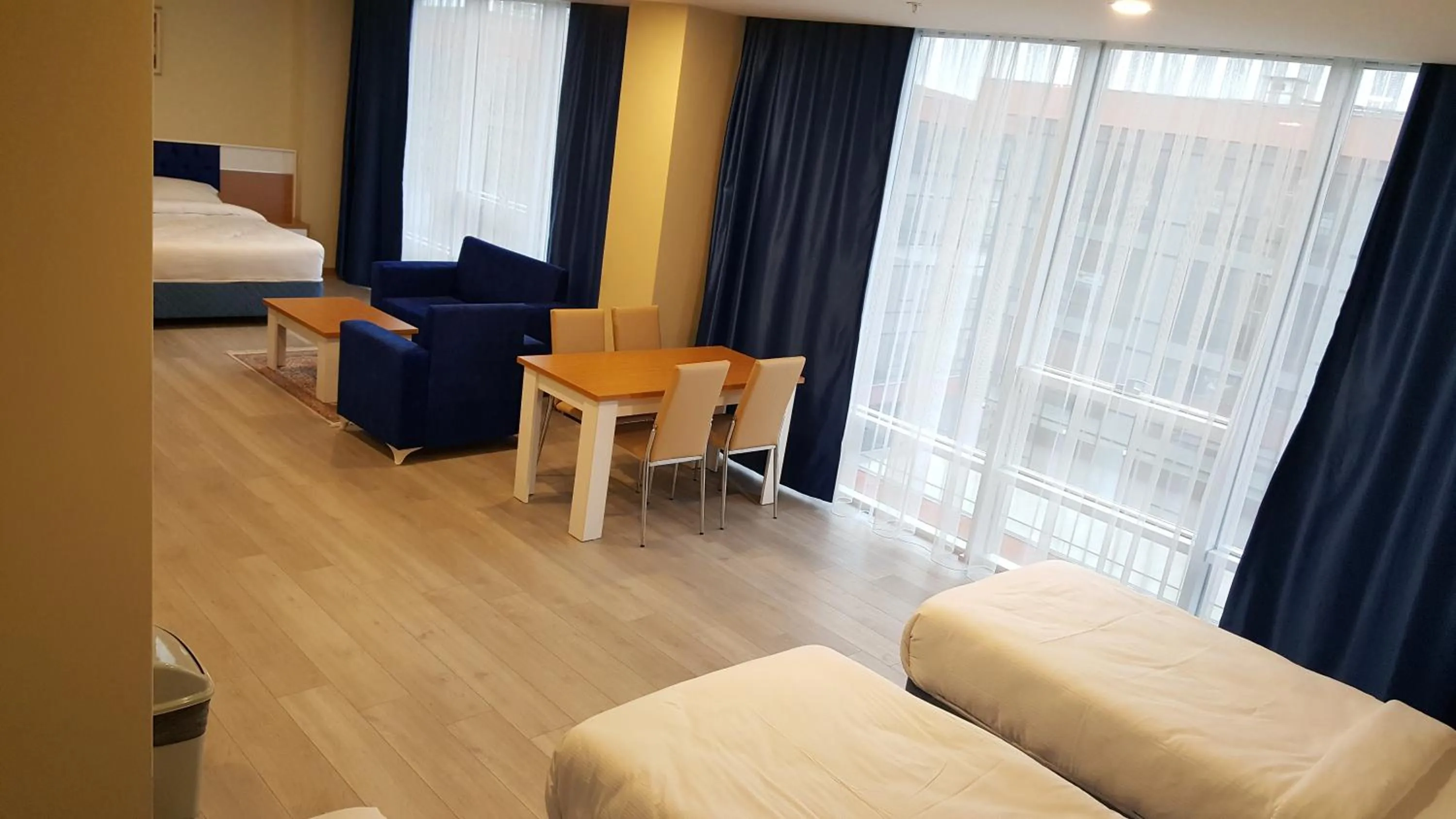 Photo of the whole room, Bed in SKYBLUE İSTANBUL HOTEL