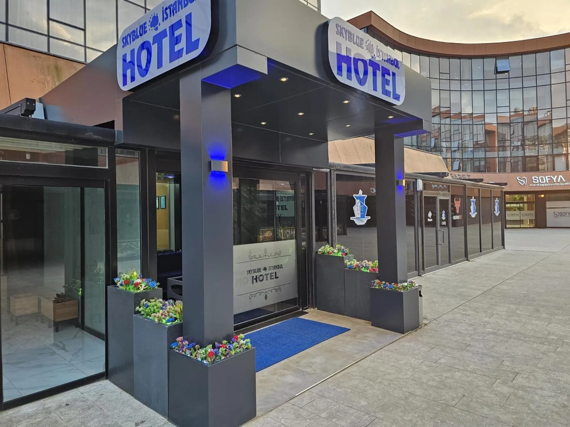 Property building in SKYBLUE İSTANBUL HOTEL
