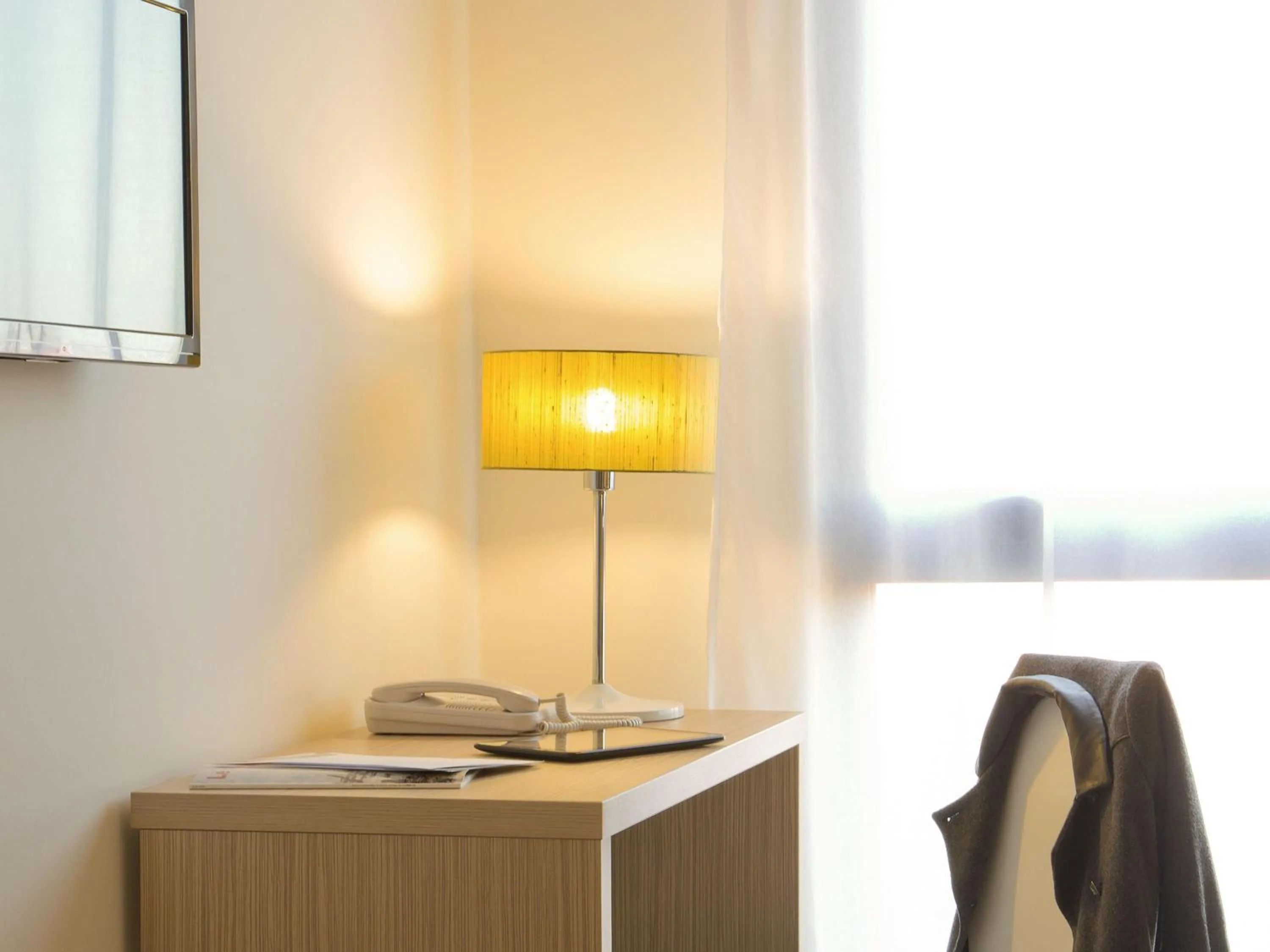 Bedroom in Aparthotel Adagio Access Le Havre Les Docks