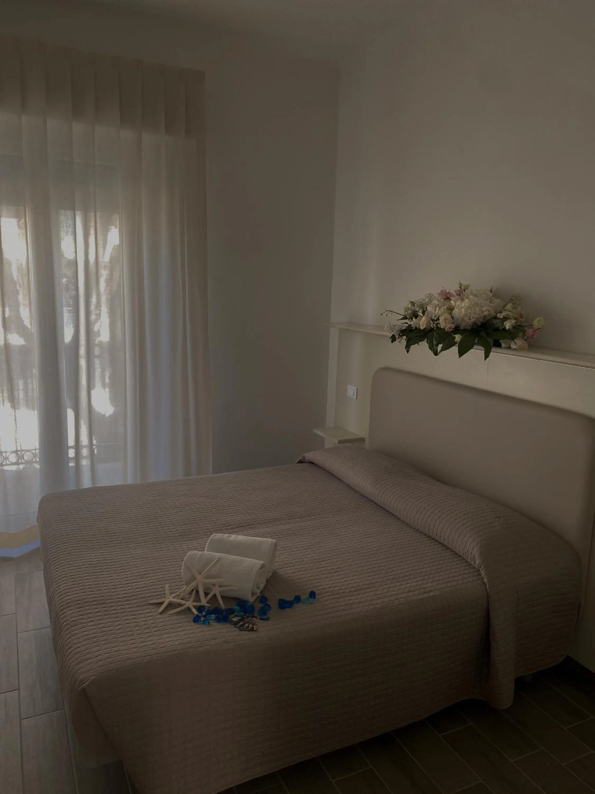 Family Suite with Balcony in Hotel Philadelphia