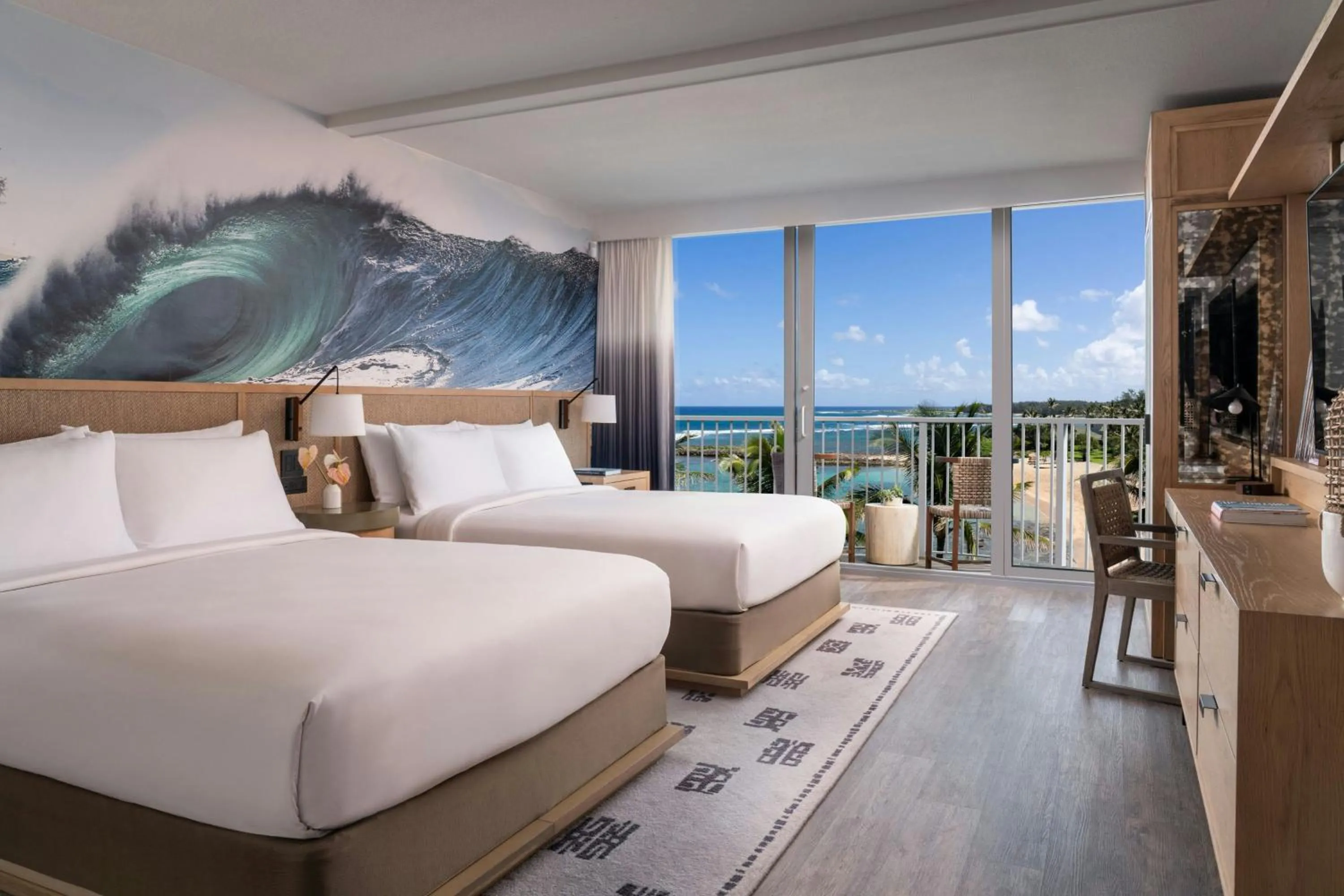 Photo of the whole room, Bed in The Ritz-Carlton O'ahu, Turtle Bay